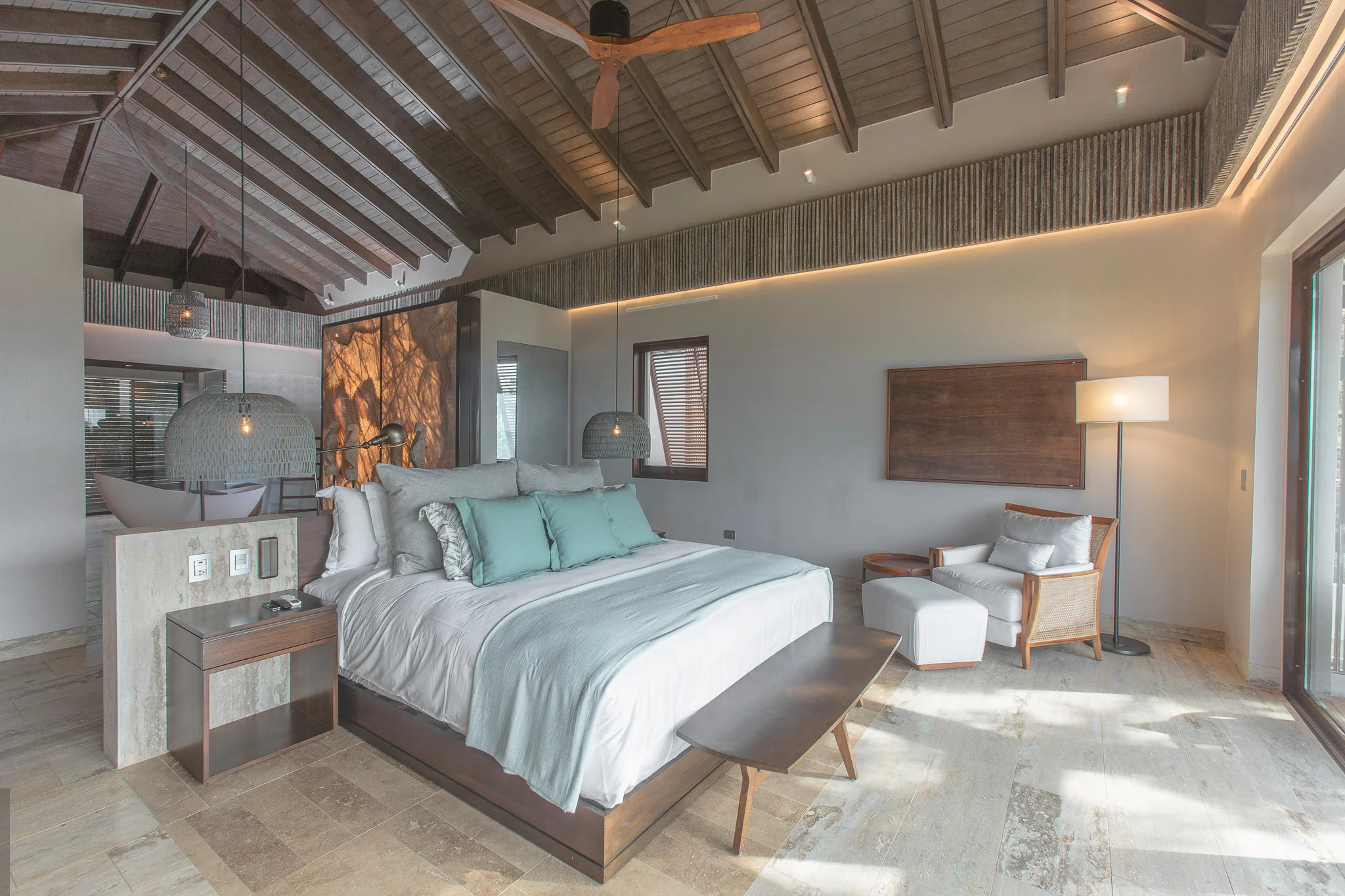 AniVillas_2ndLevelSuite.jpg