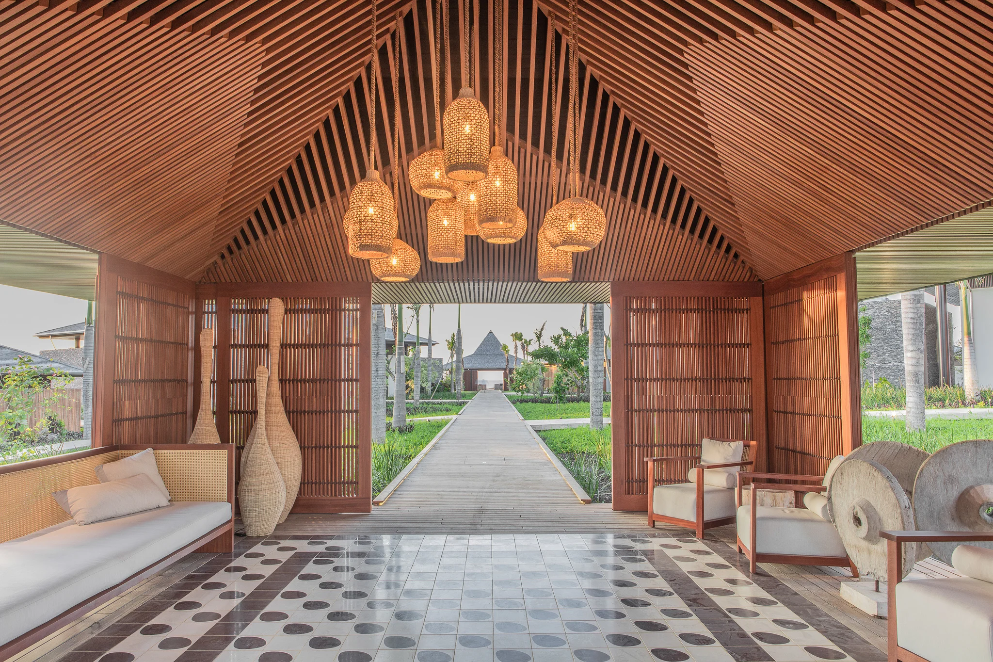 arrivalpavilion3.jpg