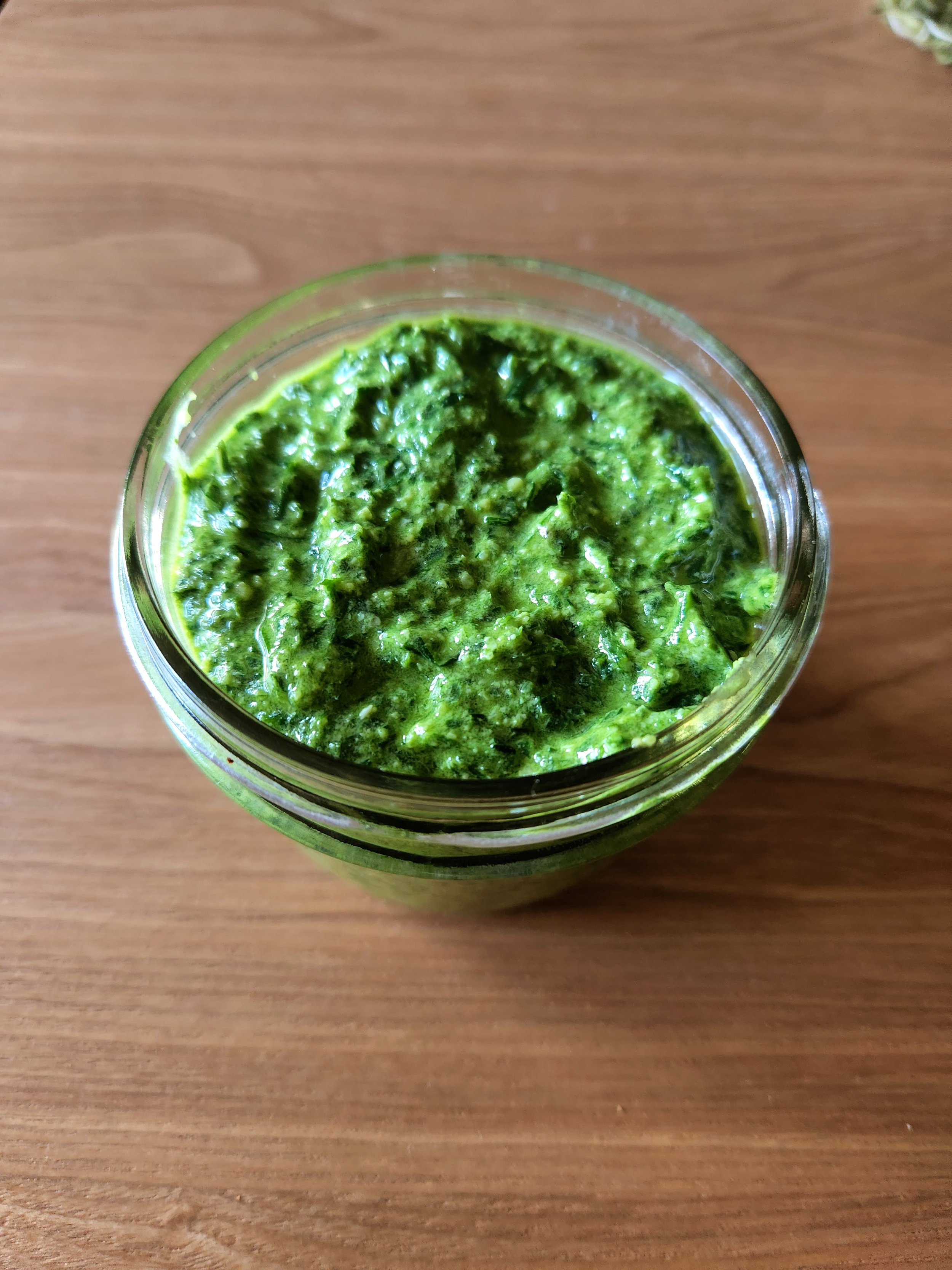 Summer Basil and Chive Pesto (low FODMAP, vegan)