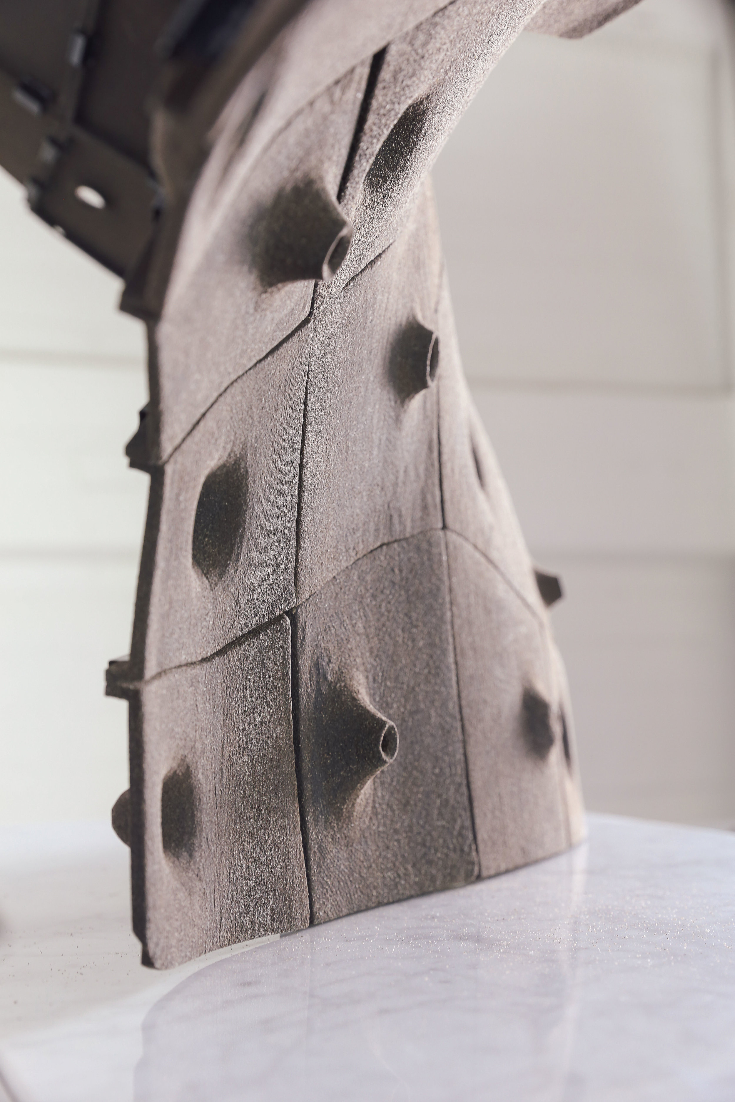 From parts to whole, the goal was to create a series of panels that would aggregate together to create a much larger form. Breaking architecture down to its building blocks, literally in the form of its pieces as blocks, bricks, and panels, we can more easily and realistically use 3D printing in an architectural context.