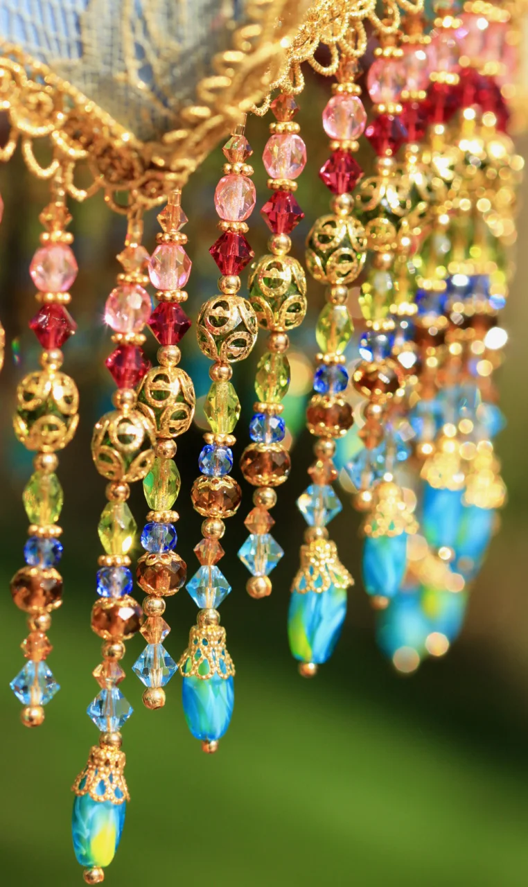 Elegance Lamps Brilliant Birds Beads #elegancelamps