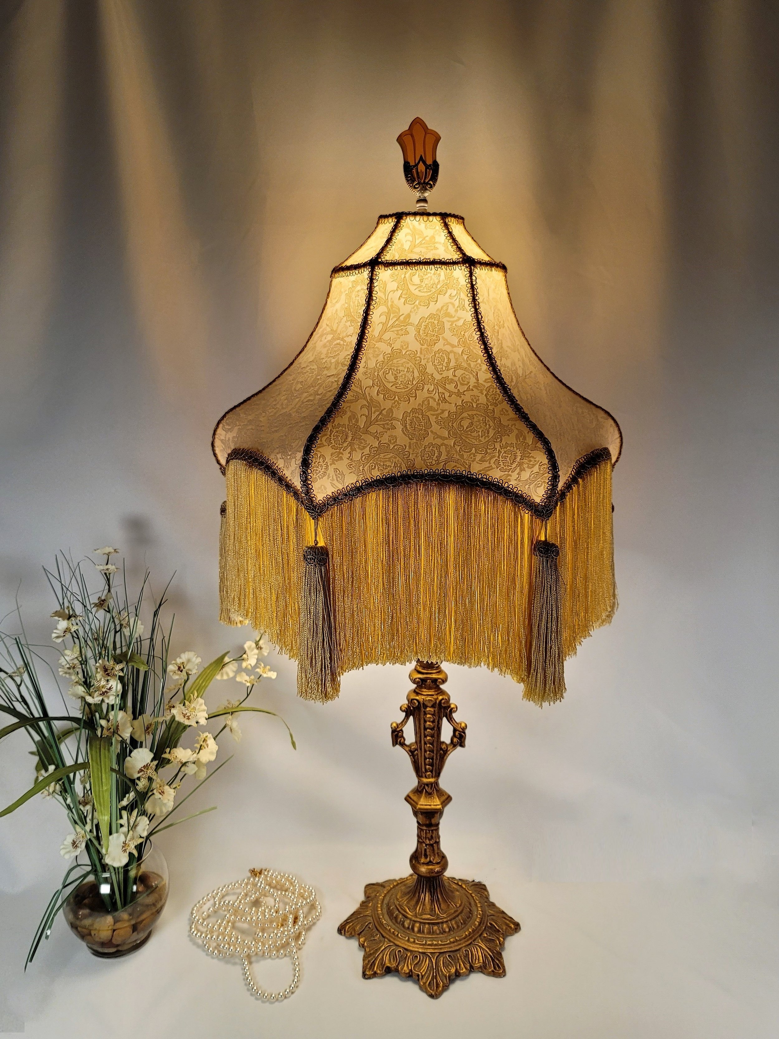  Victorian Lampshade Elegance Lamps
