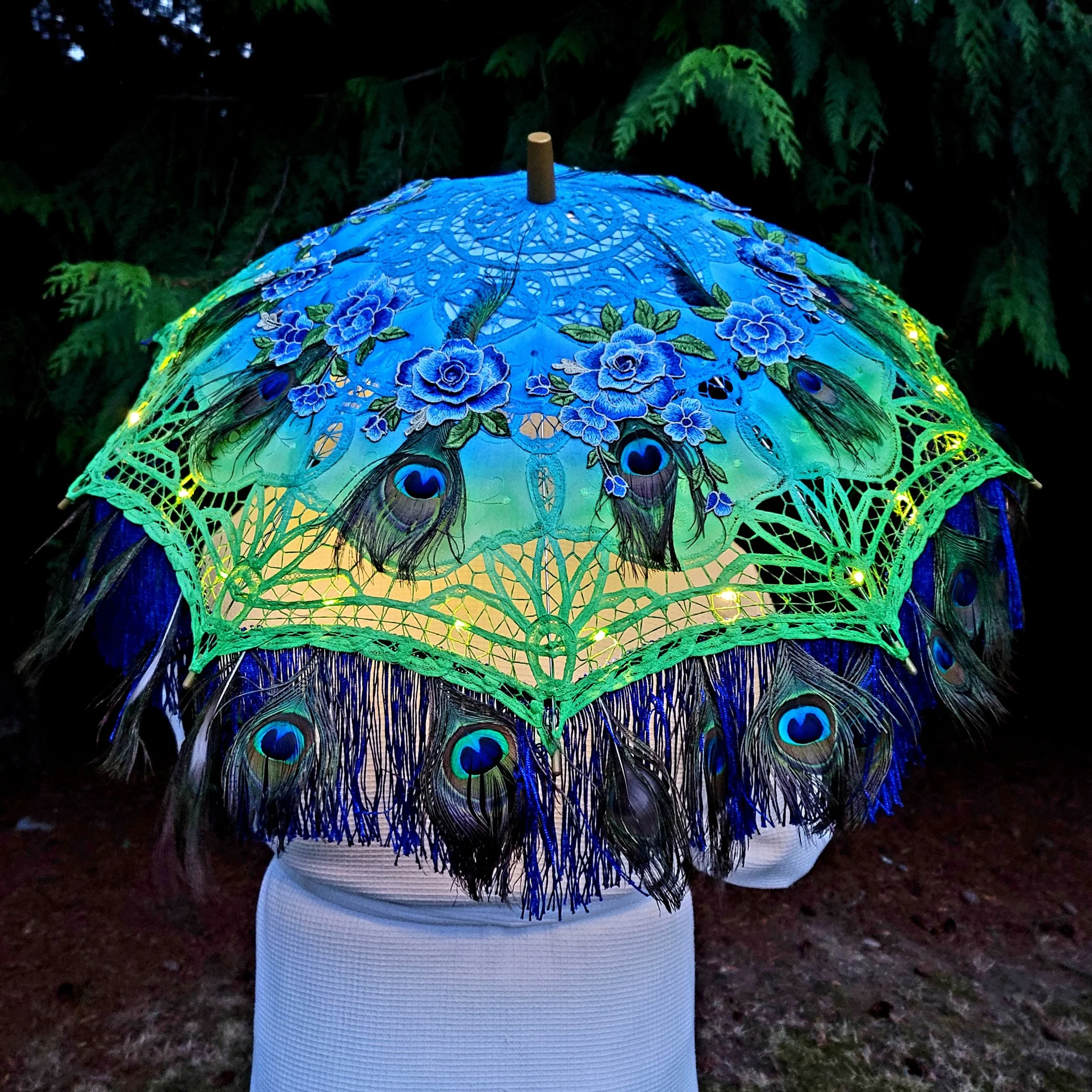 peacock parasol led