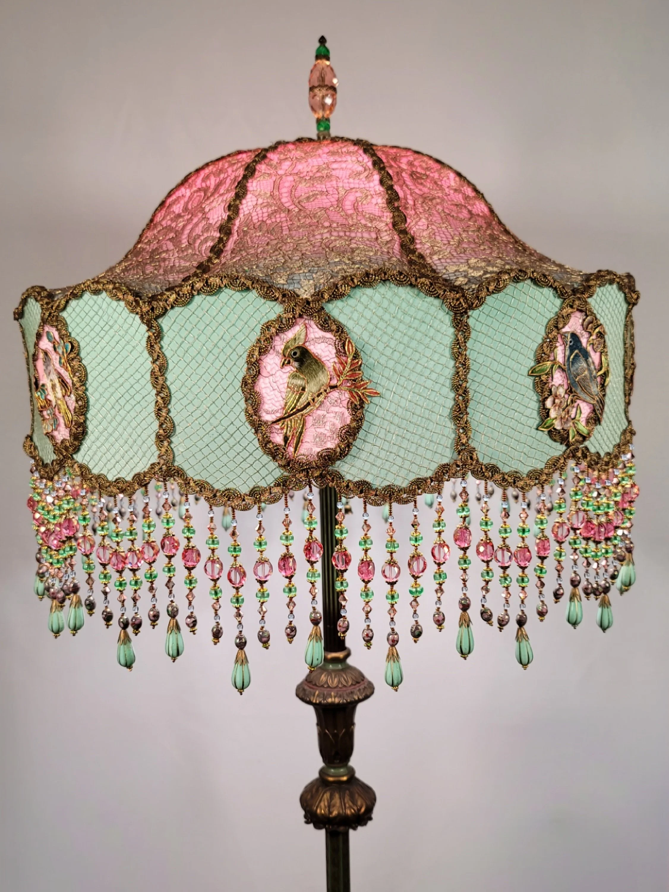 How to Tell if a Lampshade is Well-Made