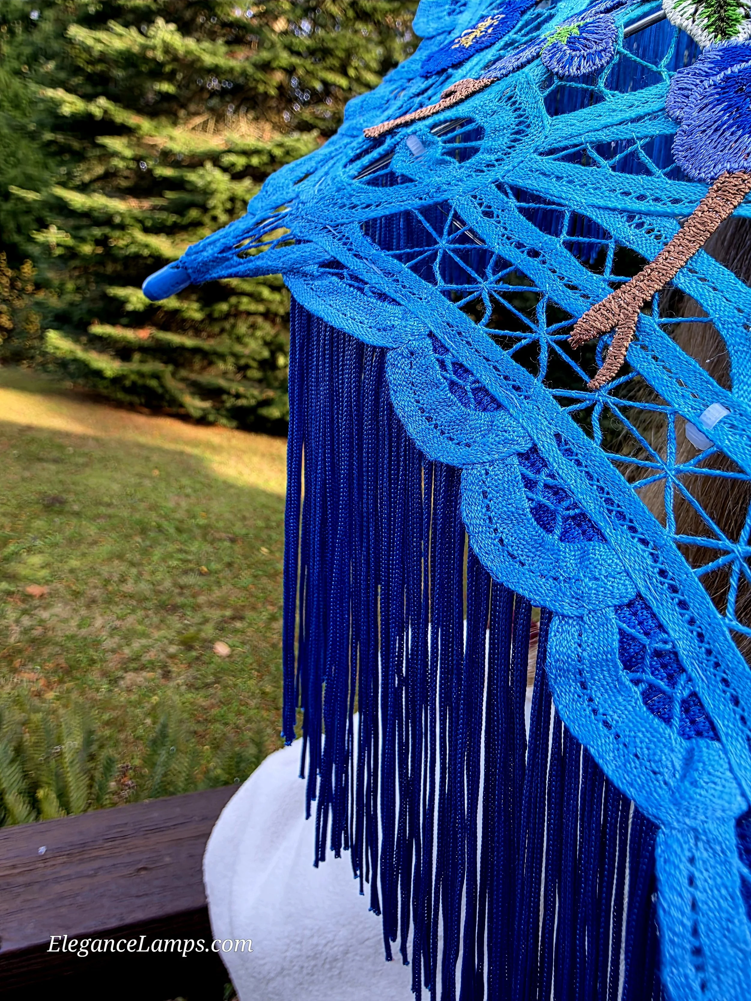 parasol with fringe