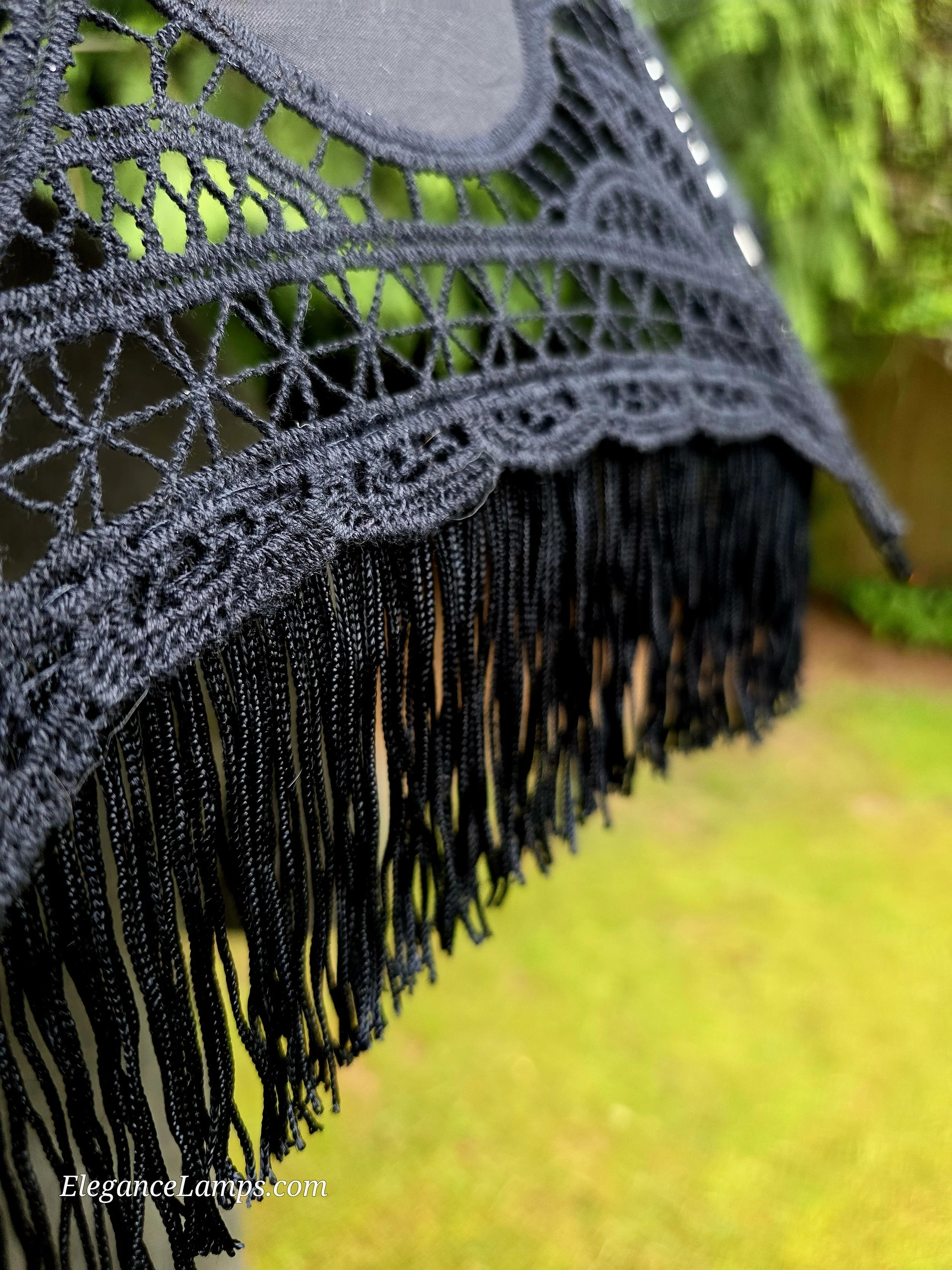 parasol with fringe