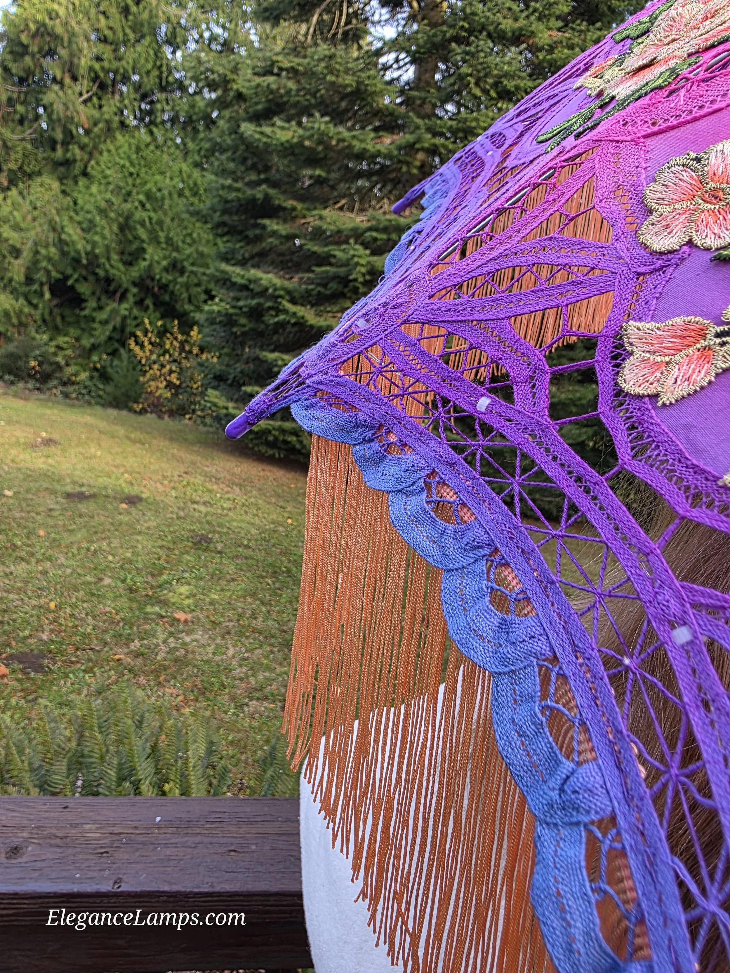 parasol with fringe