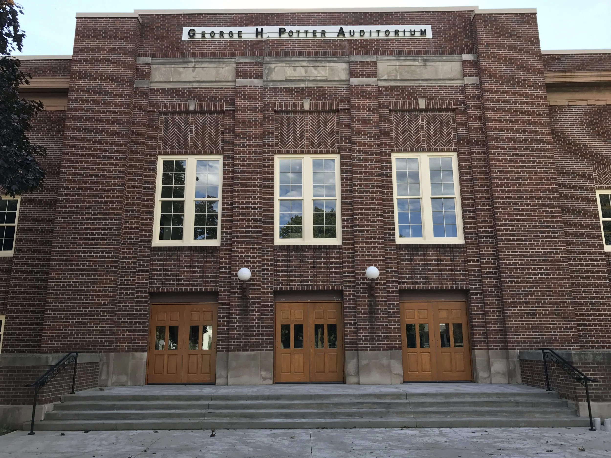Potter exterior before.jpg