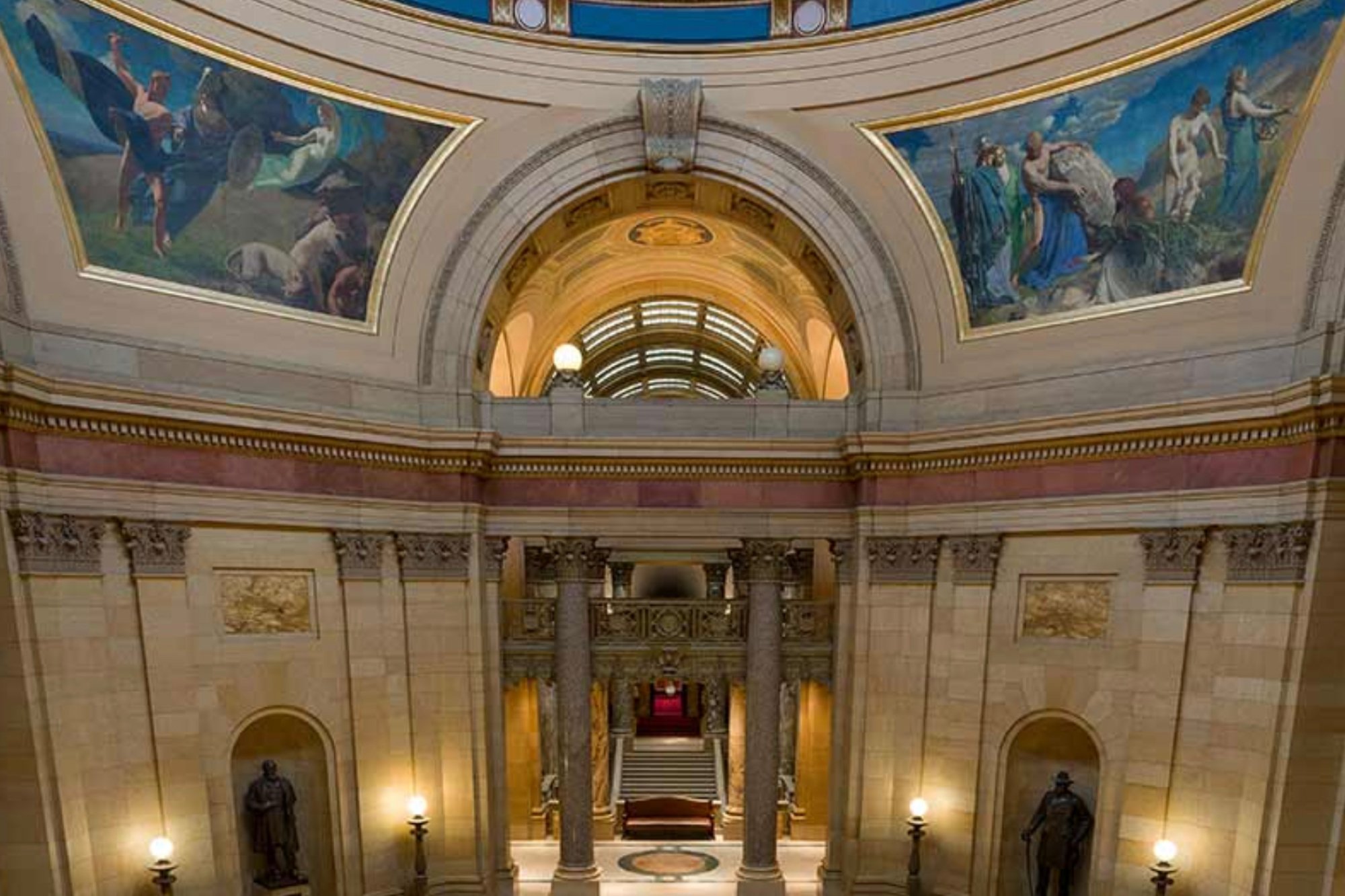 State Capitol Art tour