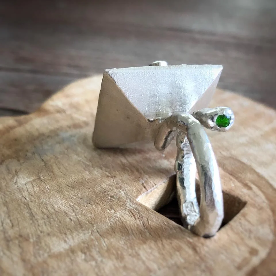 pyramidring2.jpg