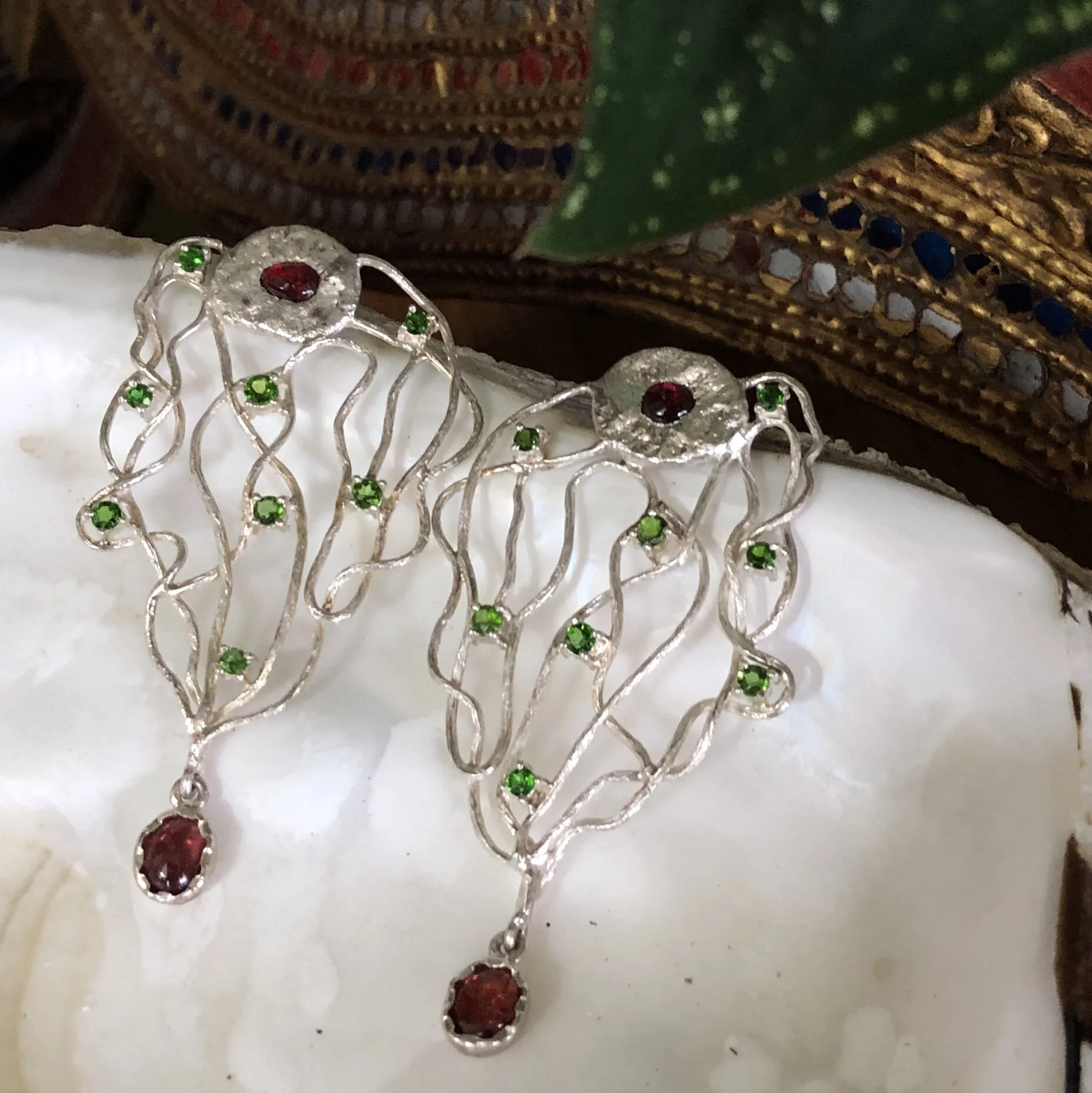 vineearrings.jpg