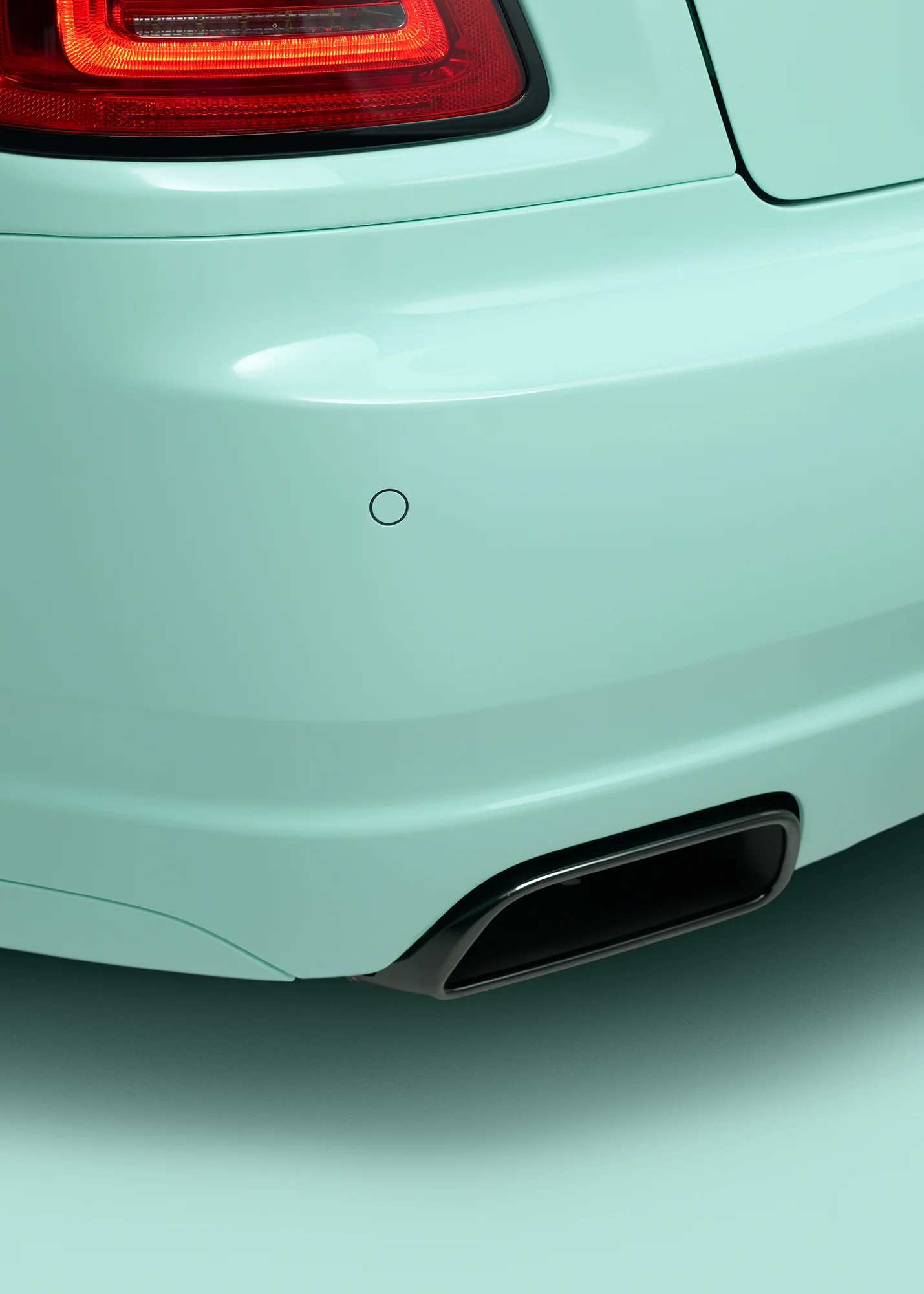 Ghost_Low_Rear_Bonnet_Final_s.jpg
