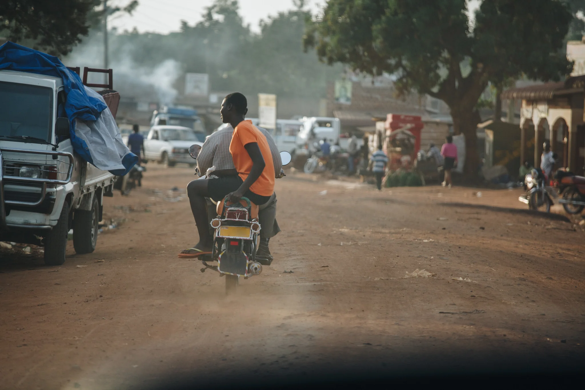 ©TomWoollard_YSB_Uganda_Dec16-1127-Edit.jpg