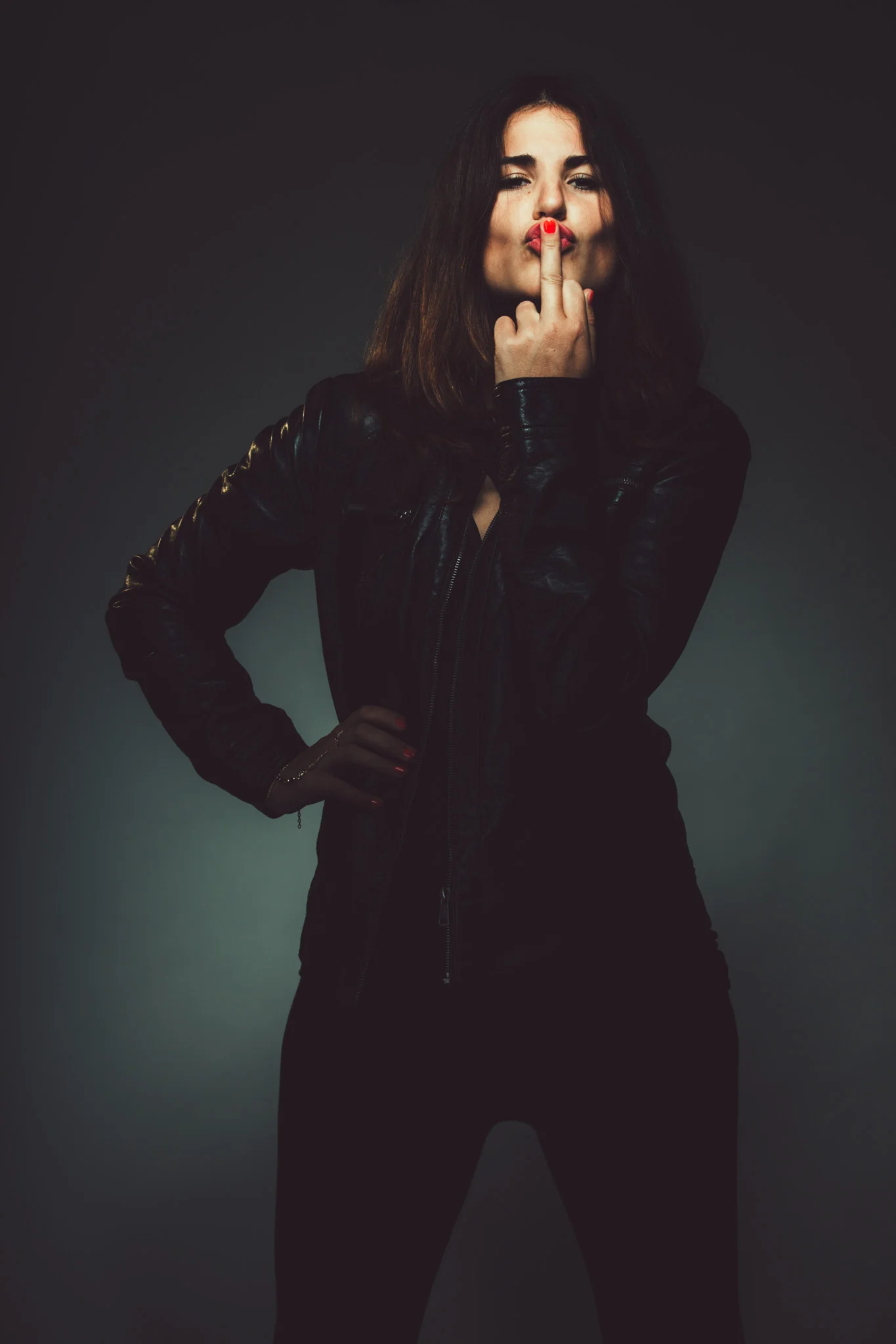 ©TomWoollard_Editorial_Girls_Album_Cover_Hamburg-4057-Edit.jpg