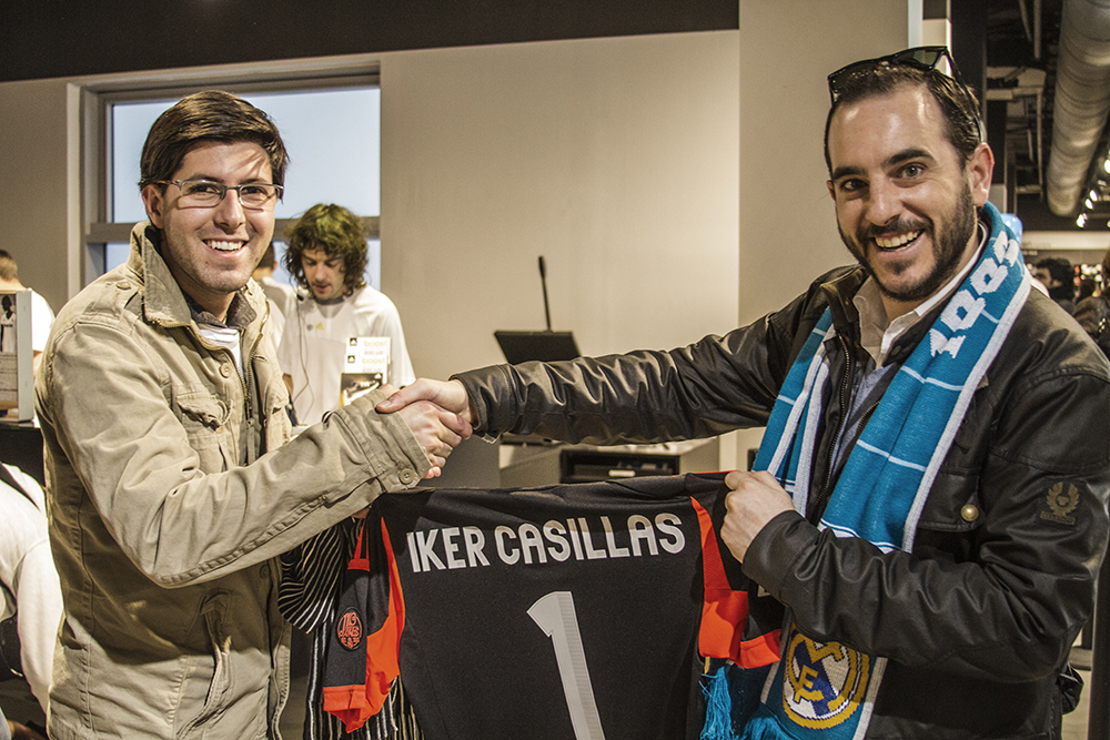 Jorge and Reggie agree that this will be the next addition for Jorge's collection.