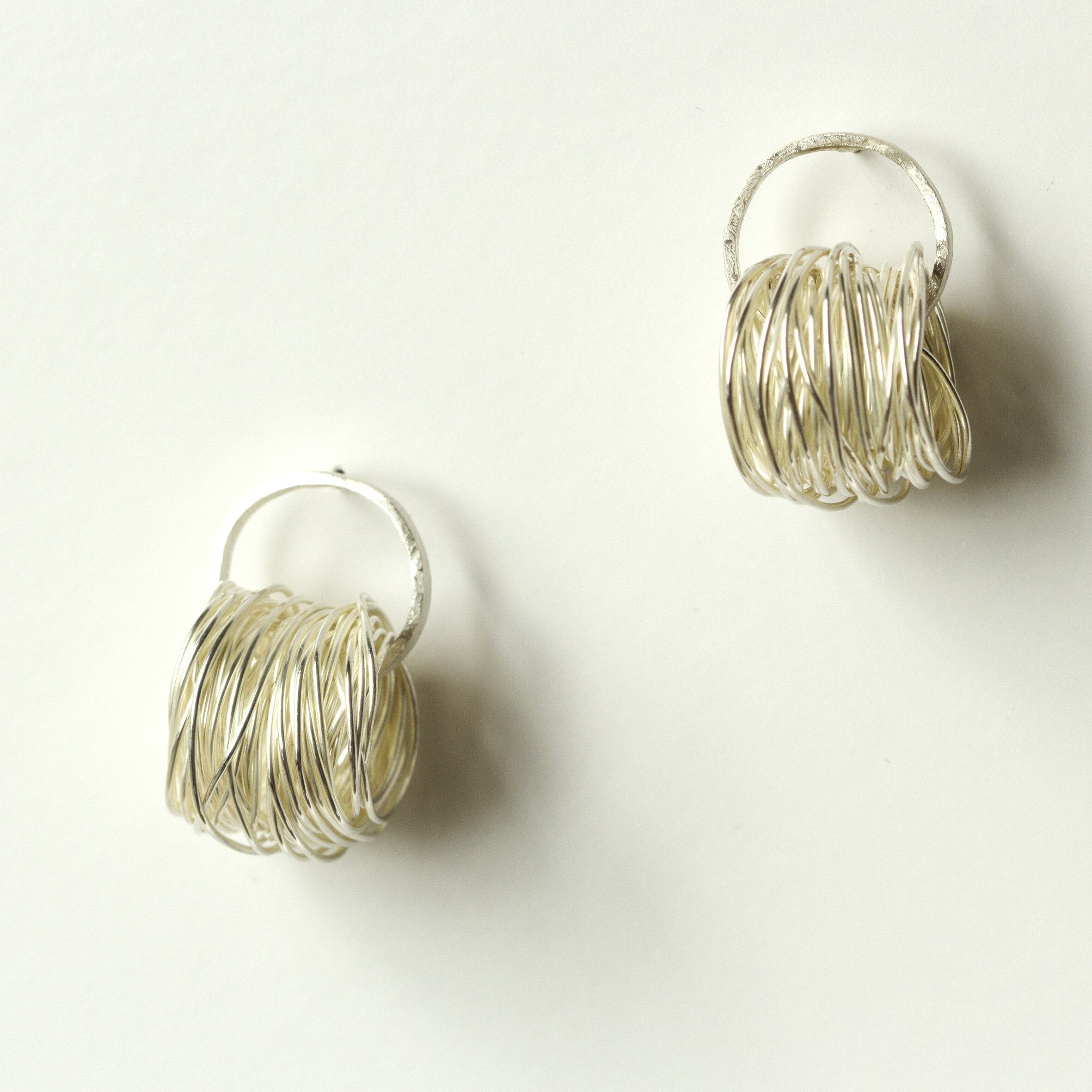 ESiSRNo000000B Small Silver Spaghetti earrings.jpg