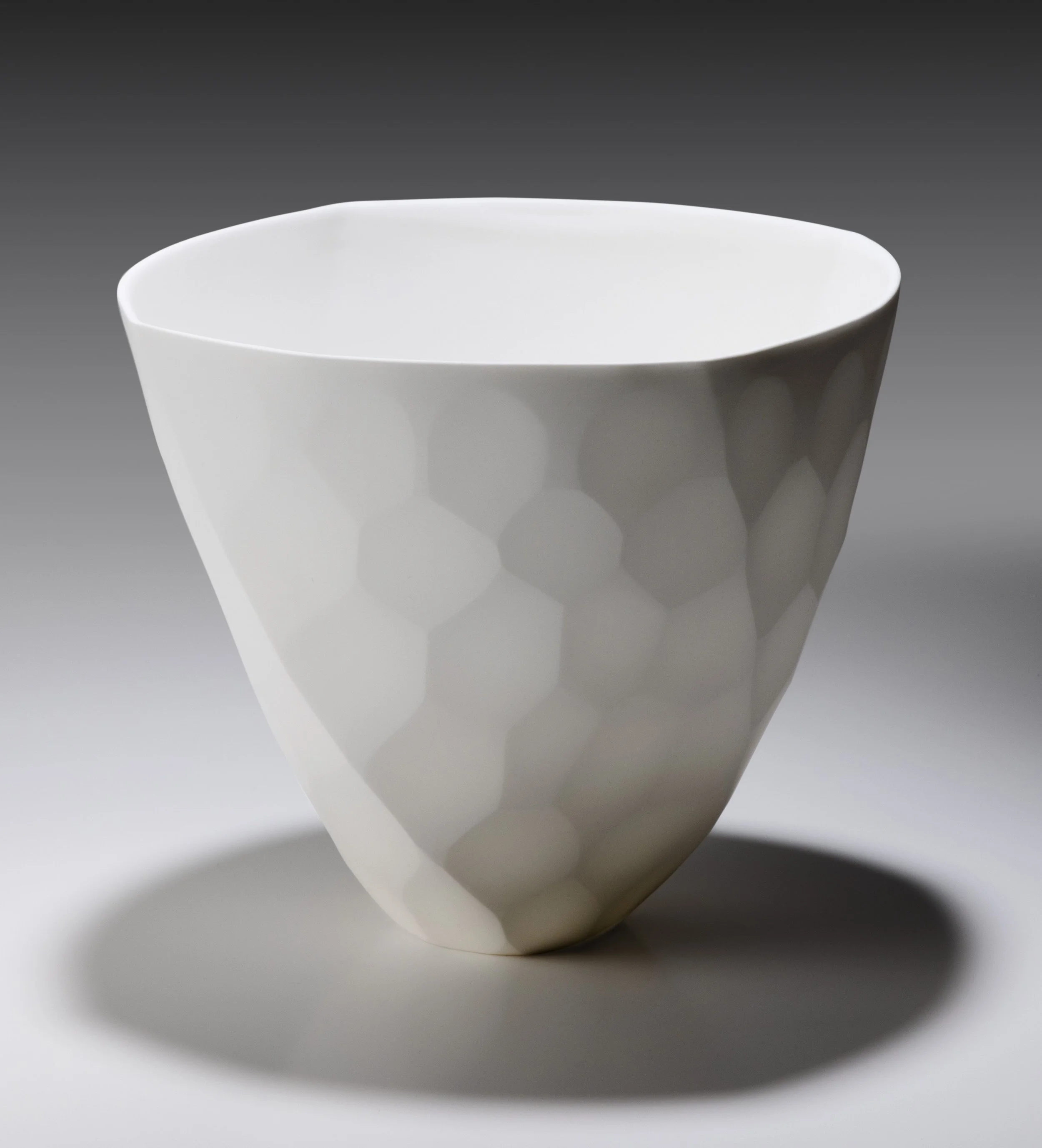 Tall 'Twist' bowl 22 cm h.jpg