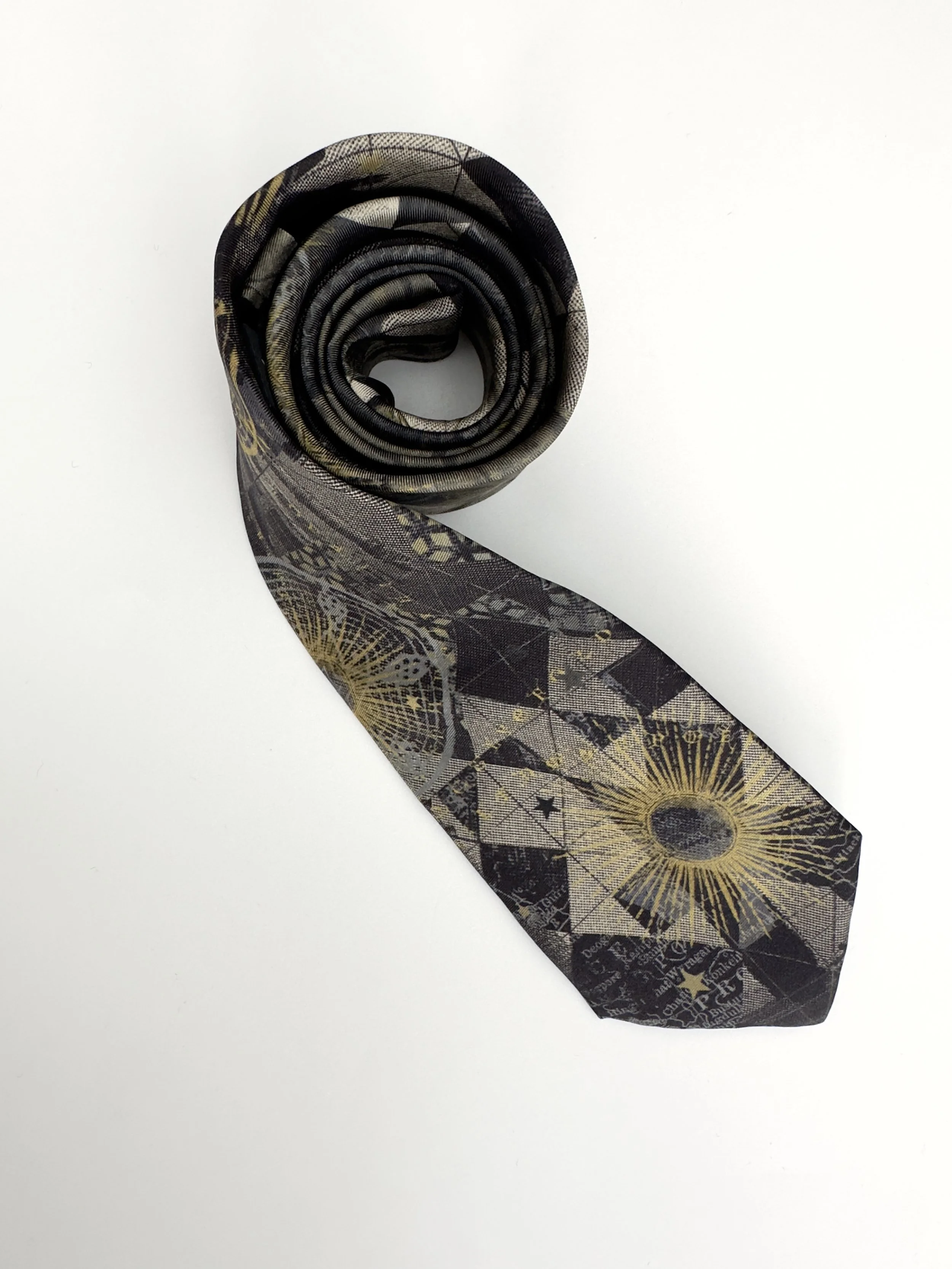 Tie colour Silver and Gold silk twill Bottle 22.10.25*.jpeg