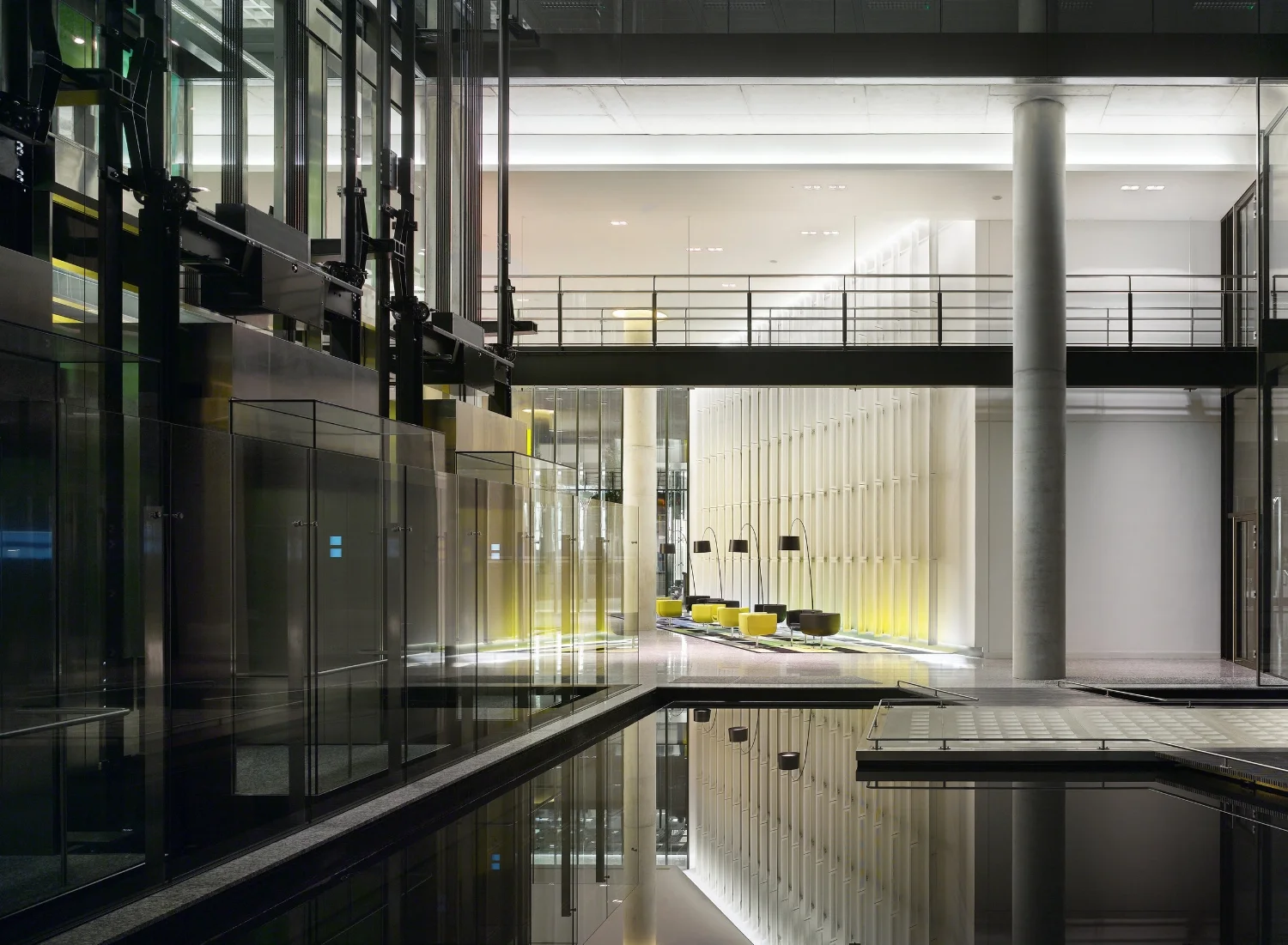 2 Kingdom Street, London