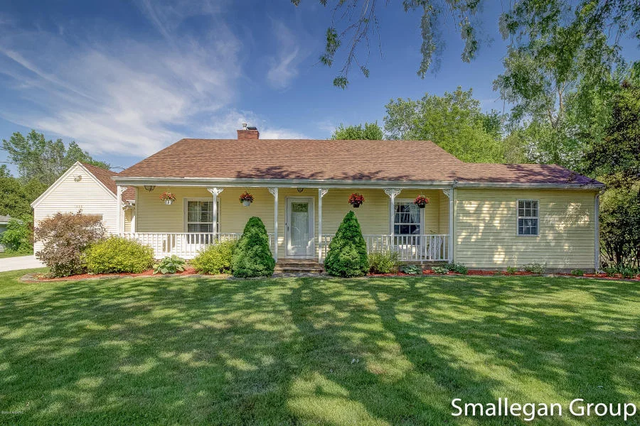 Single Family Home - Walker