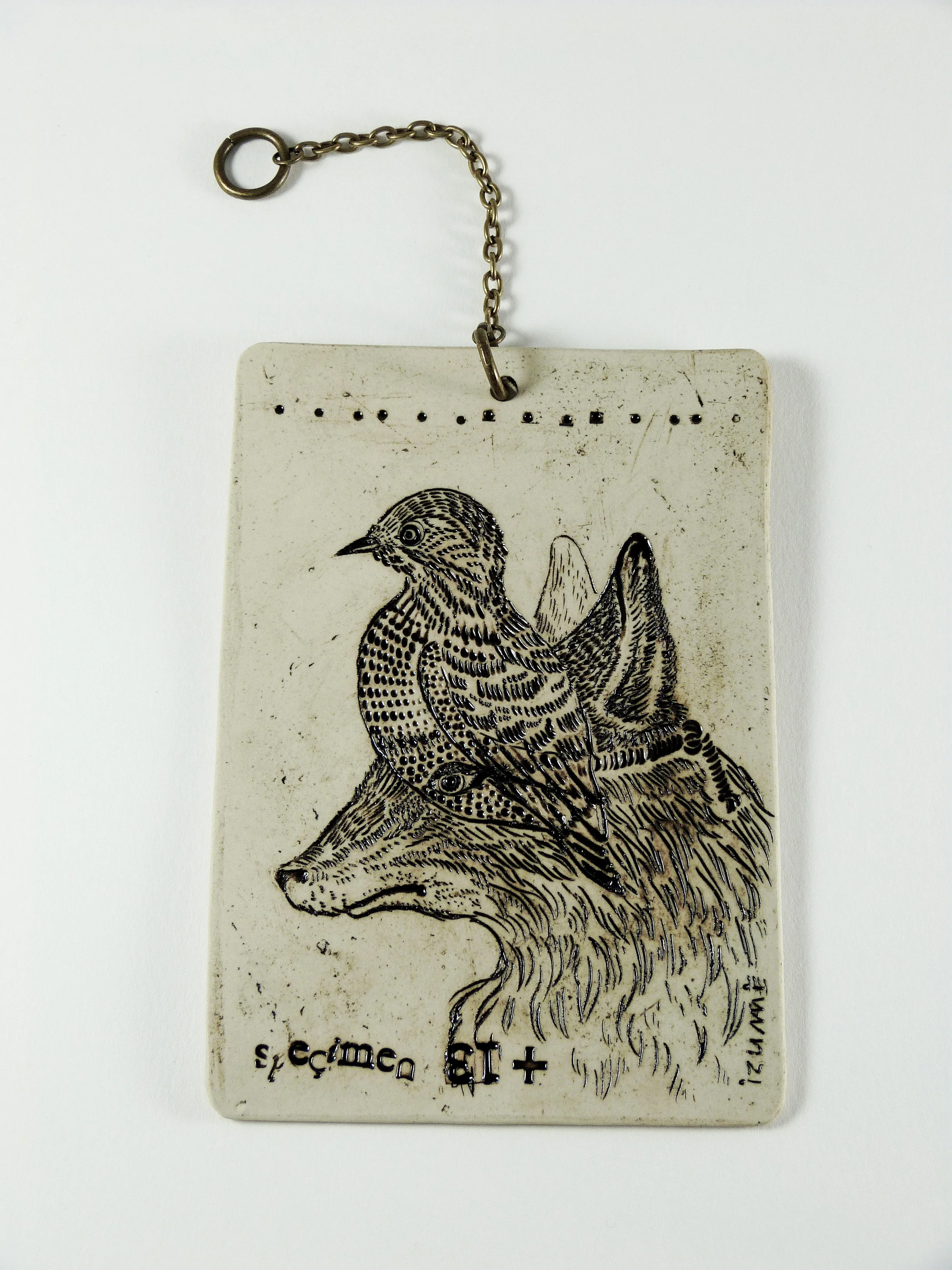 izumi_plaques_gravee_loup....jpg