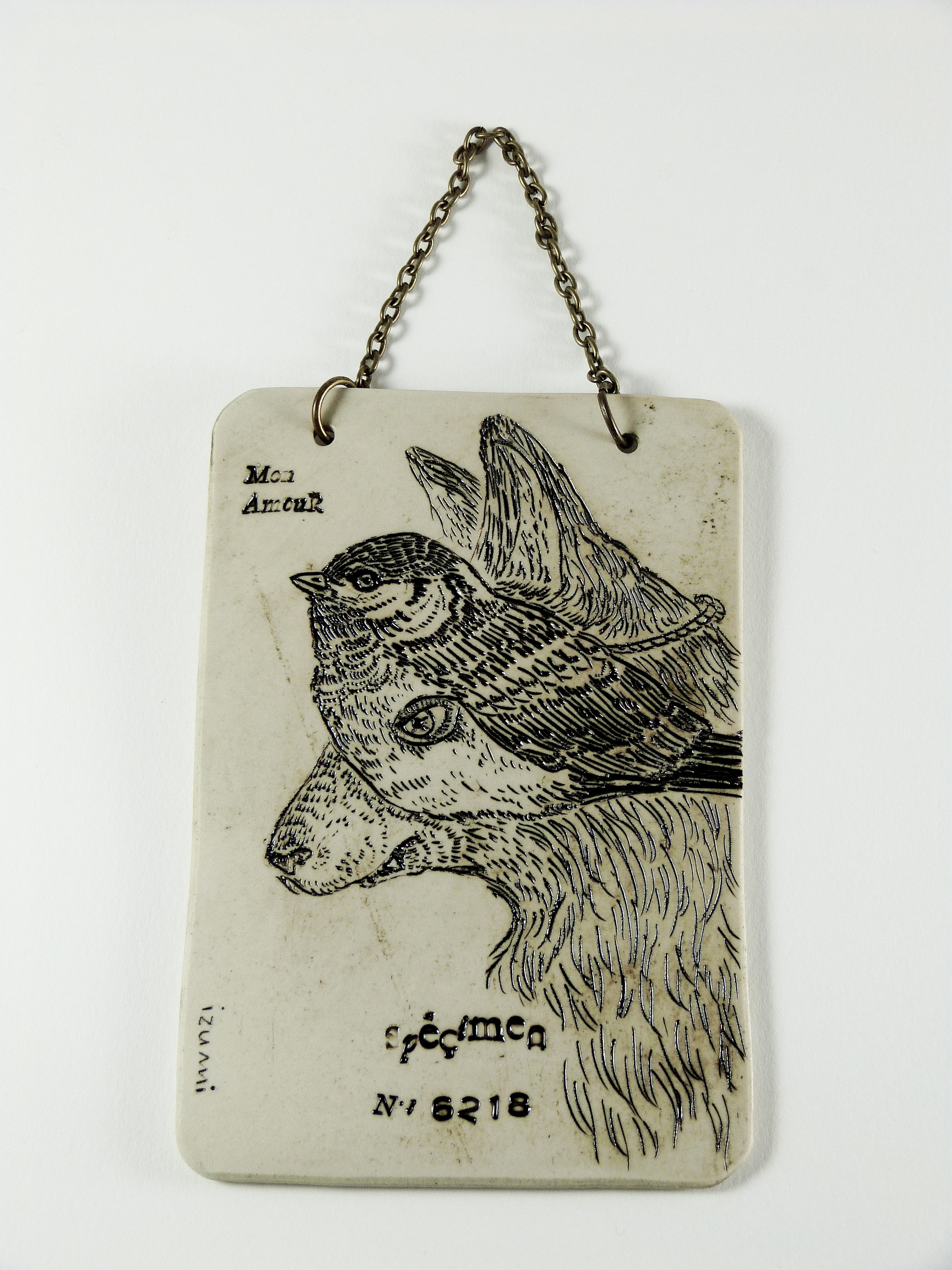 izumi_plaques_gravee_loup-amour.jpg