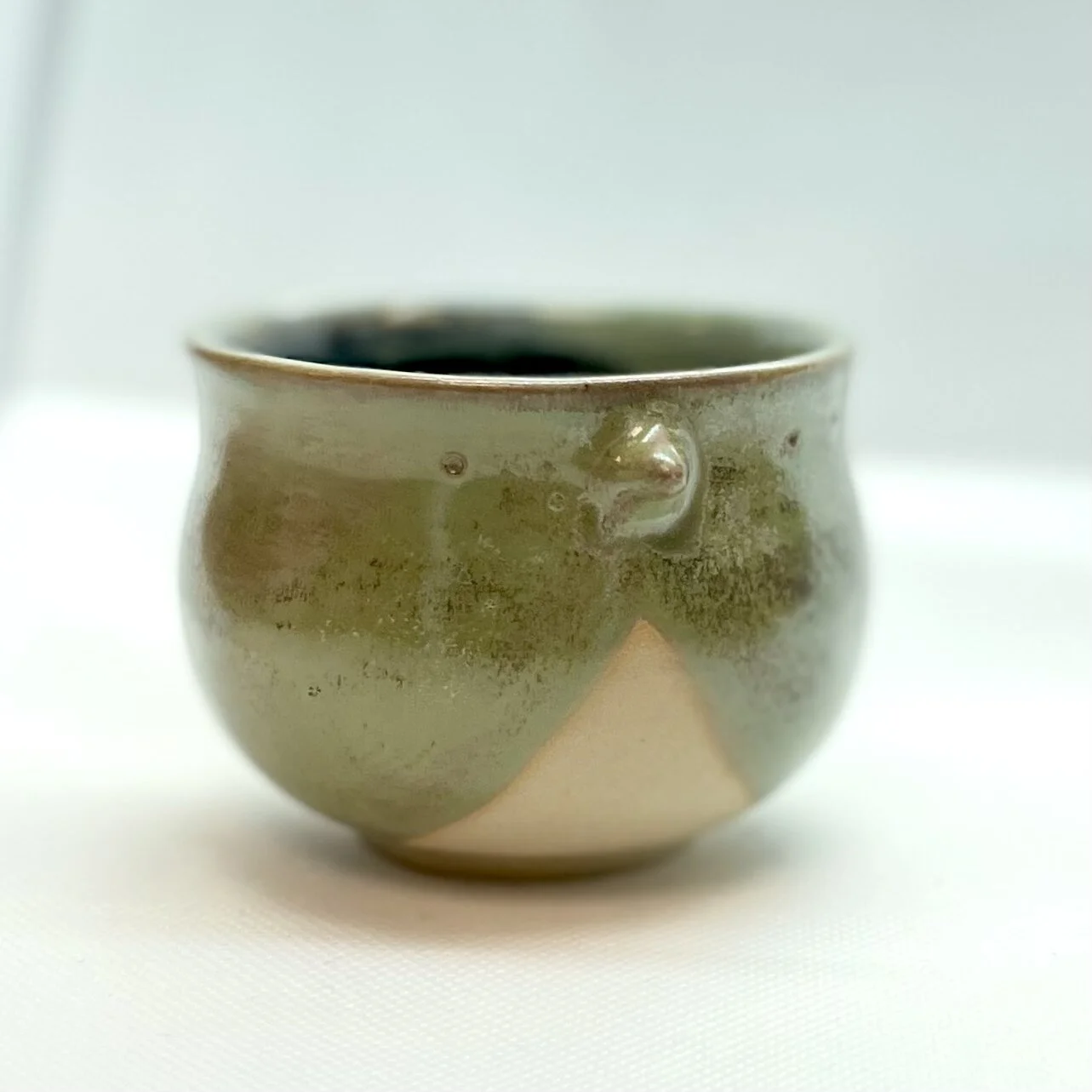 FAA15F47-9B89-4FF2-8BD2-711B6E91BF85