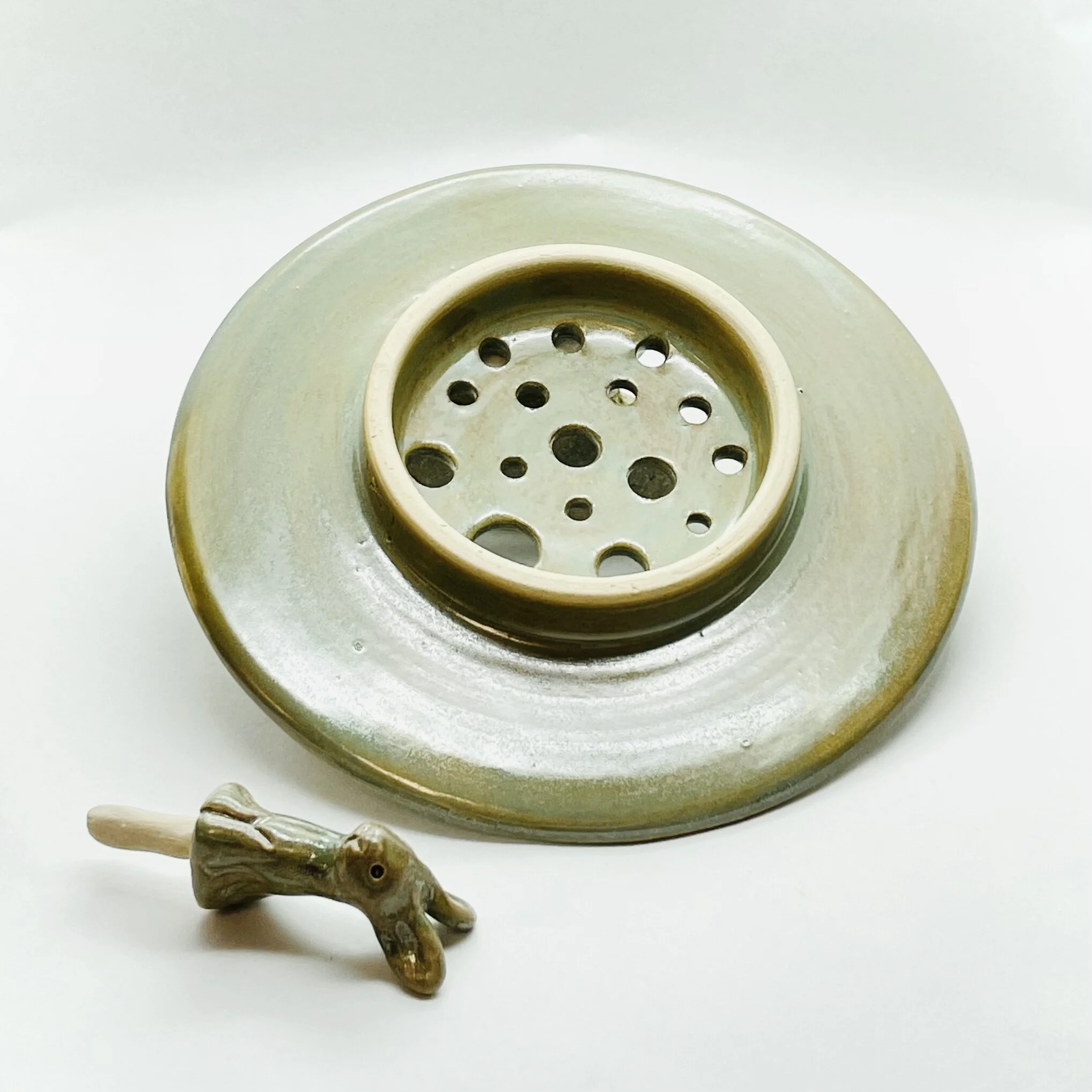 5B7028C7-D538-4C95-BDBC-64231DE6B7D6