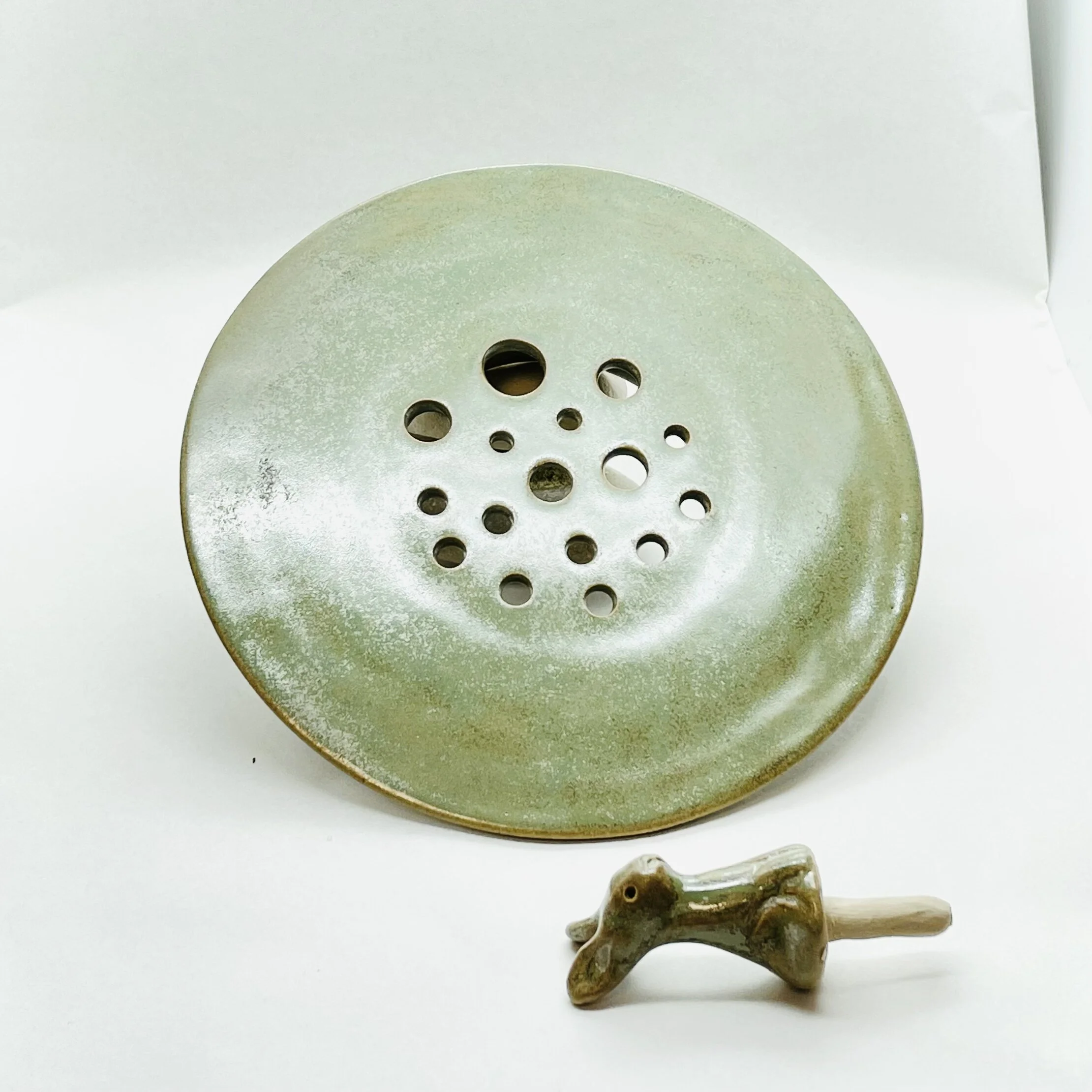 DEFE1402-9118-4C96-88A3-671B9B14D9EF