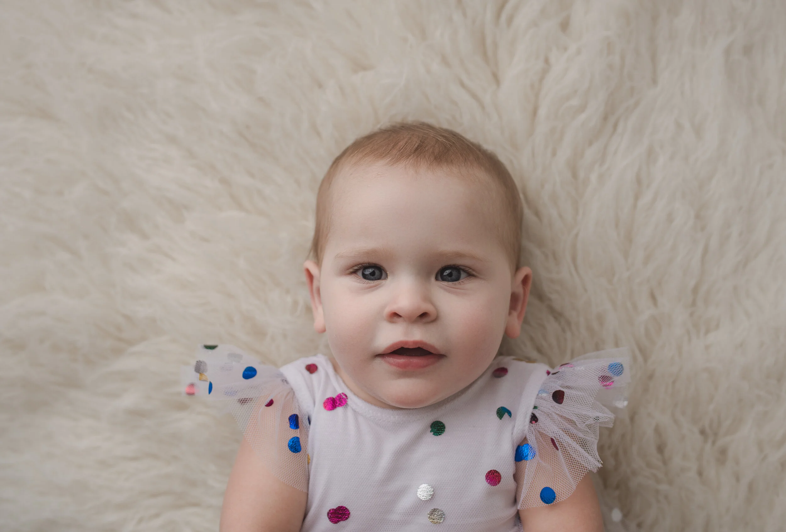 Ellie ~ Rogers, MN ~ Sitter Photographer 