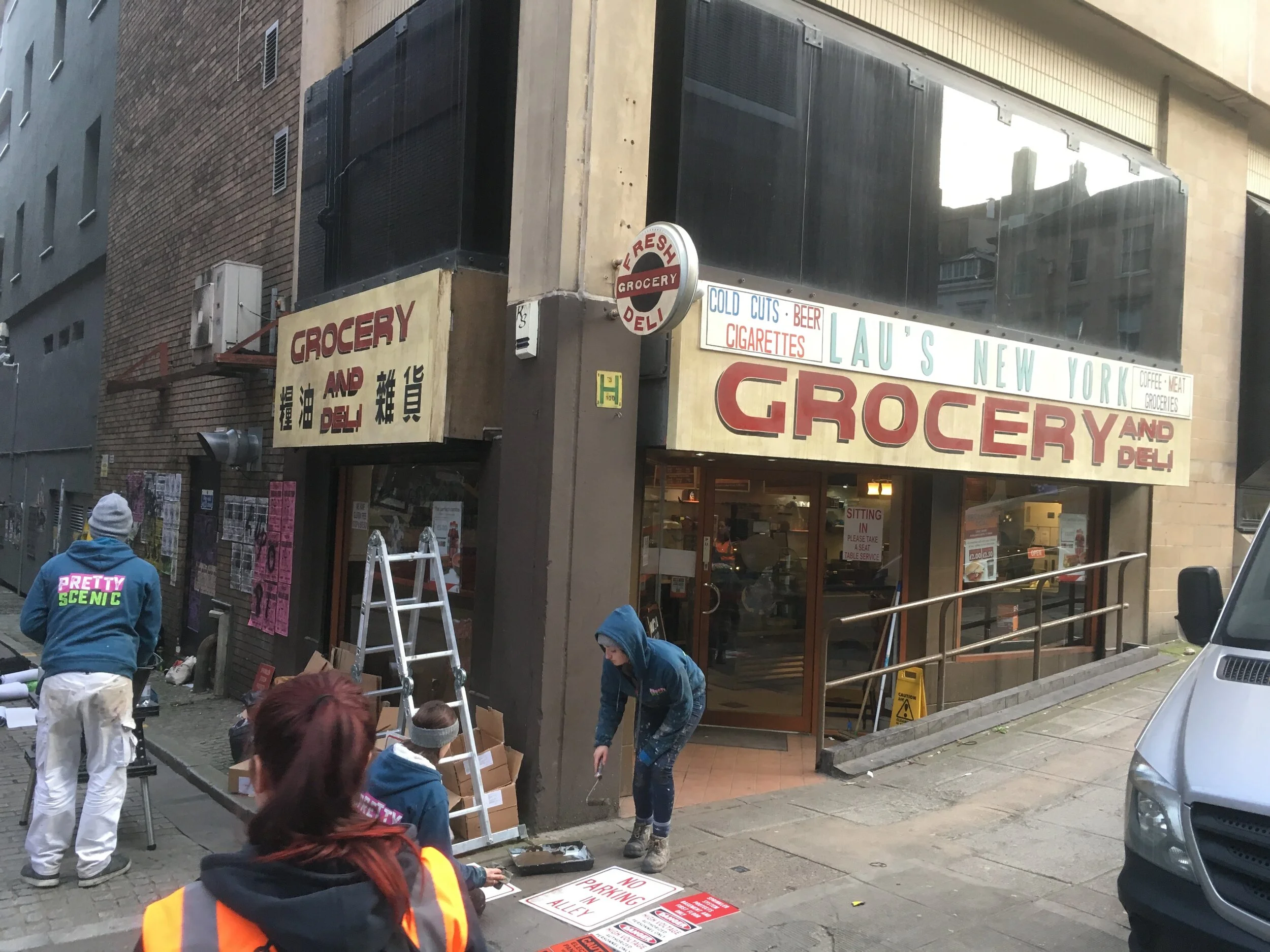  SHOP SIGN COVERS ‘PATRICK MELROSE’ 