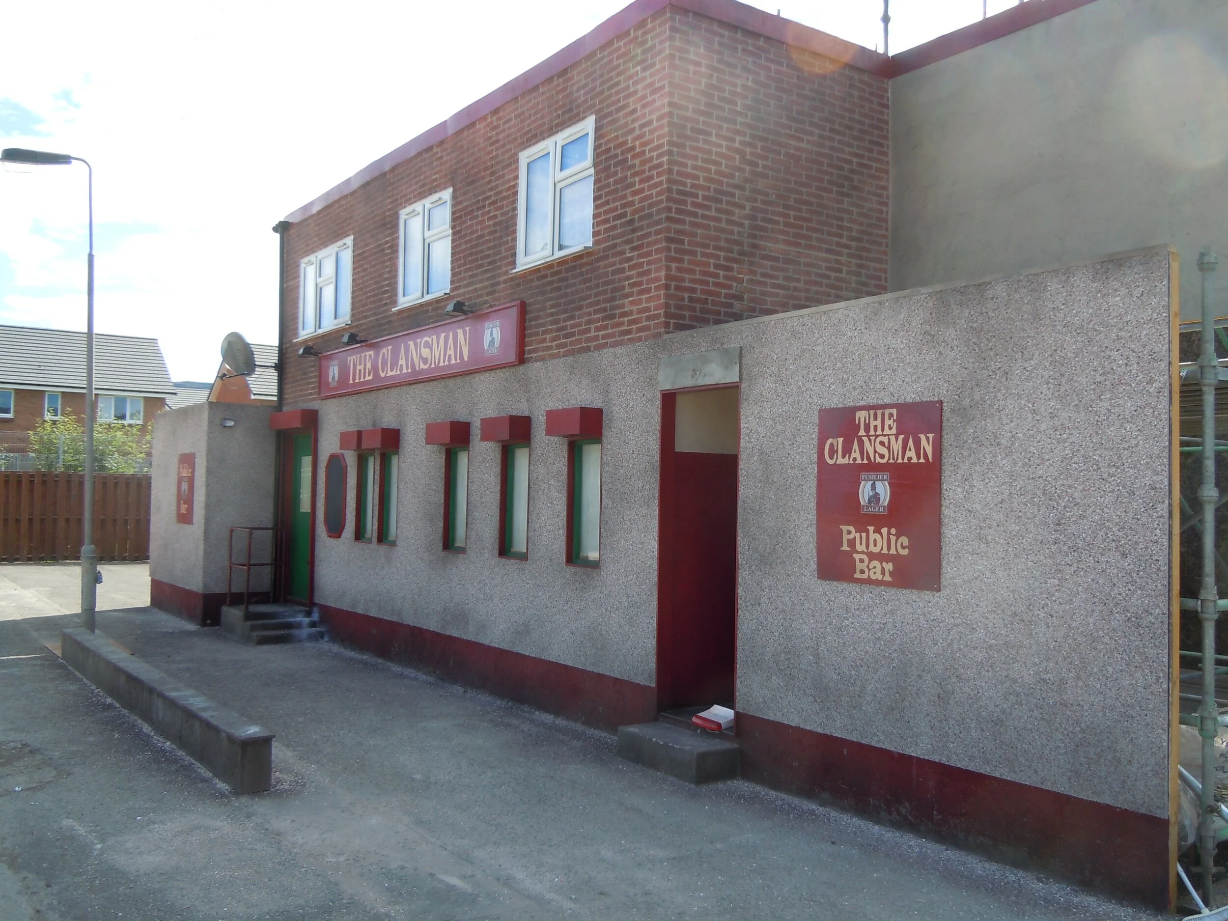  CLANSMAN EXTERIOR SET FOR ‘STILL GAME’ 