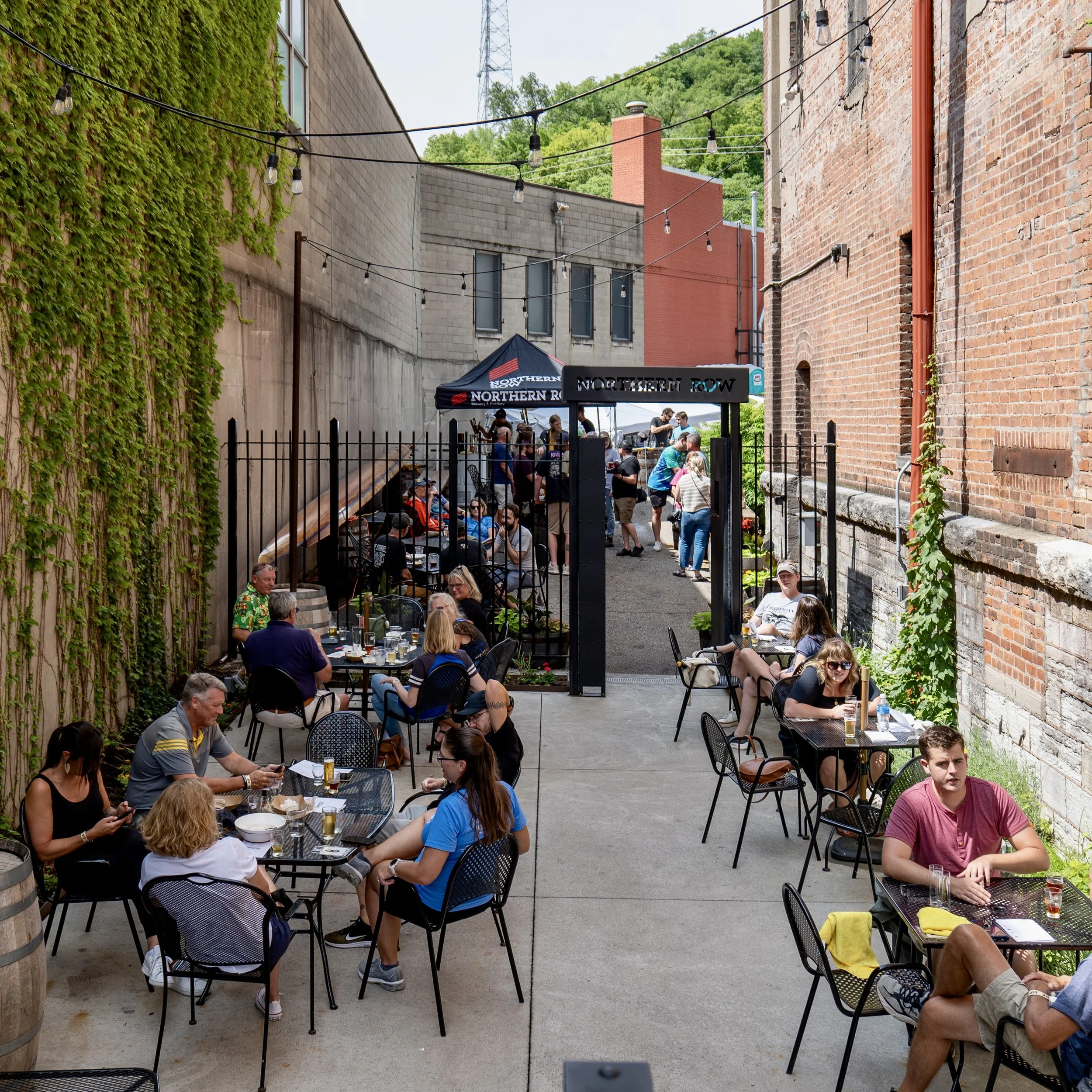 taproom_patio.jpg