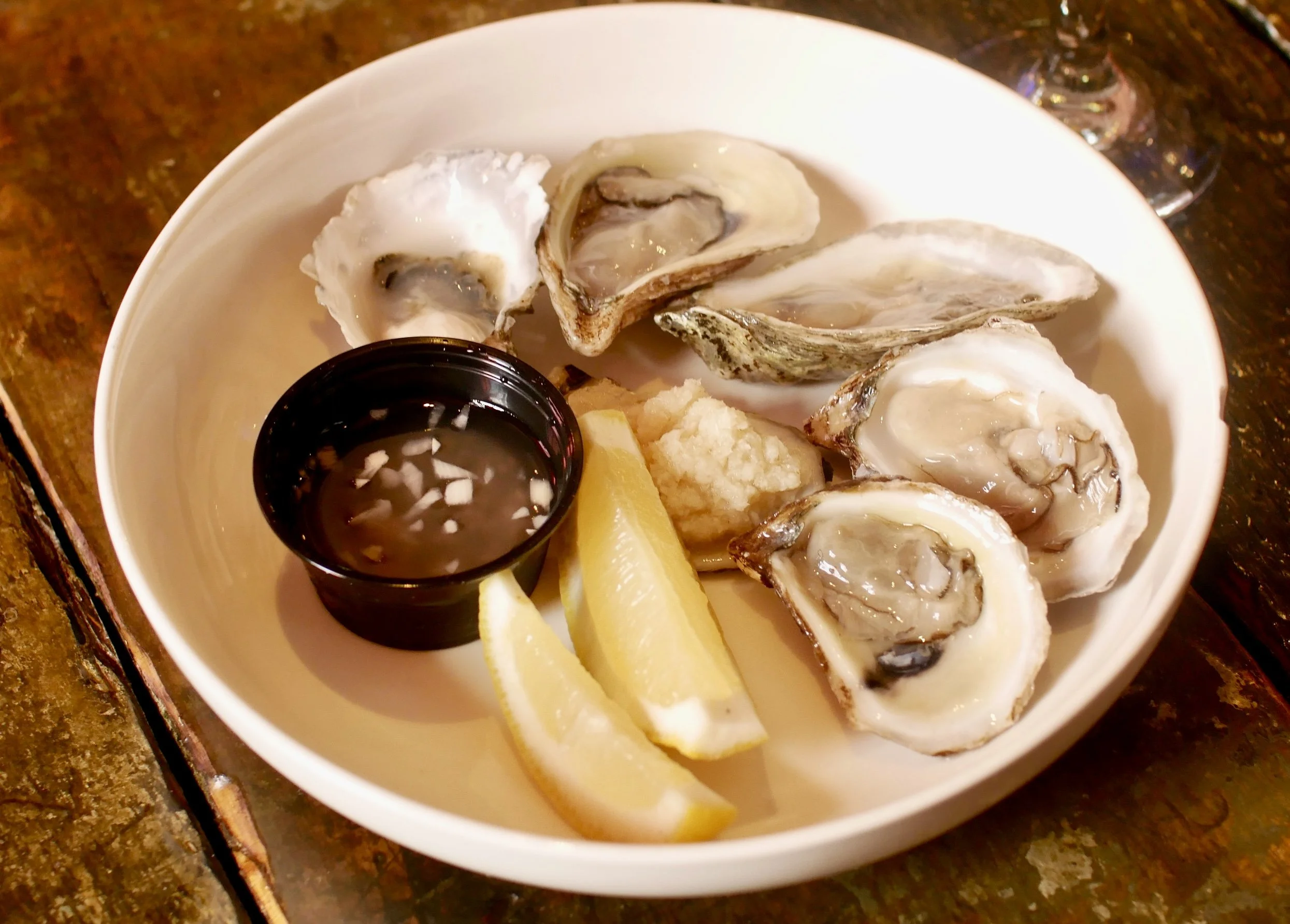 Oyster Happy Hour w/ Sen by Kiki