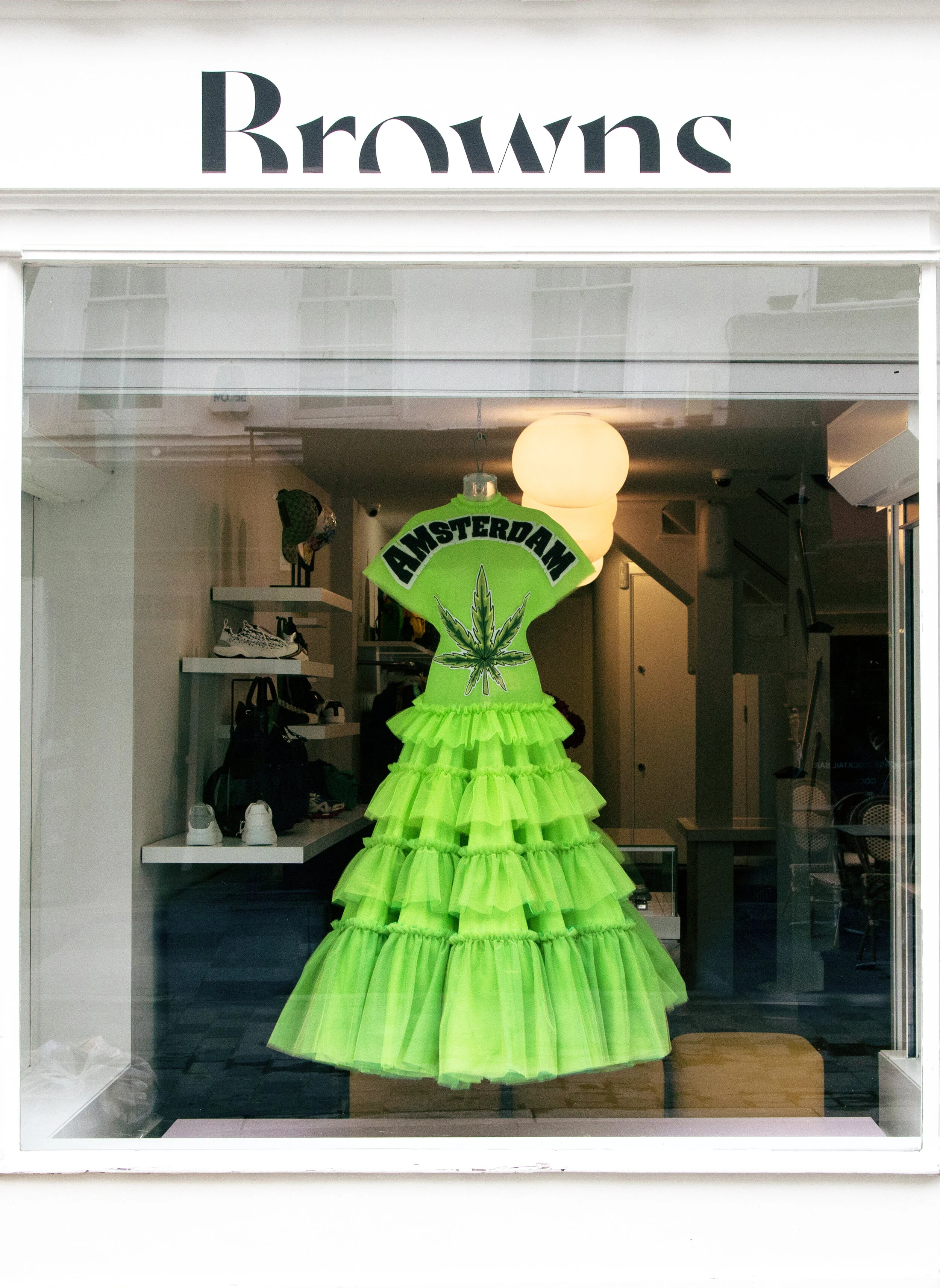 Browns - Viktor and Rolf - Amsterdam 3.jpg
