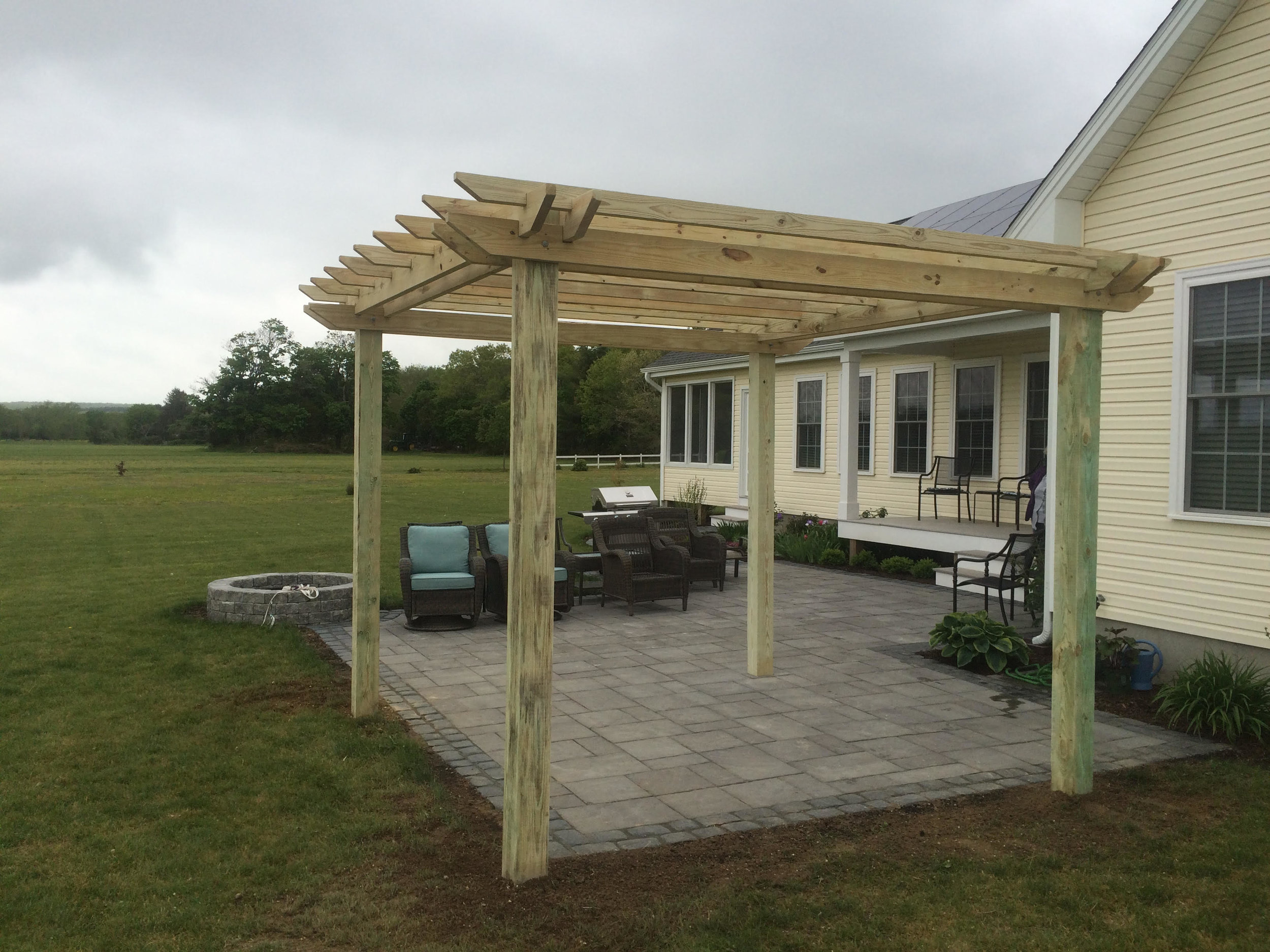 Modern pergola in North Kingstown, RI