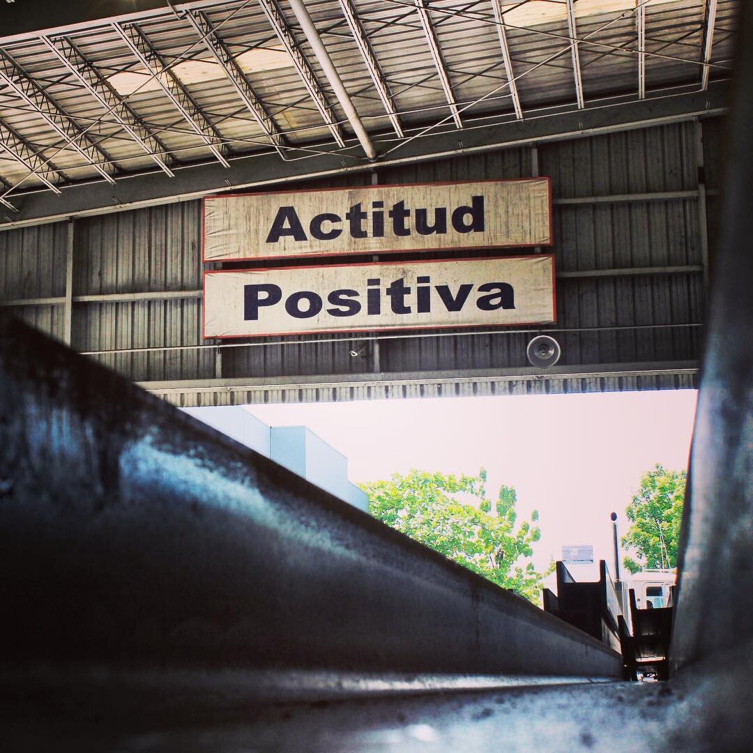 Hoping everyone had a wonderful thanksgiving holiday! Now back to the daily grind 😅👍🏽 #actitudpositiva #vamospaencima #sswec #structuralsteel #steelservices #structuralengineering #aisccertified #fabshopshots