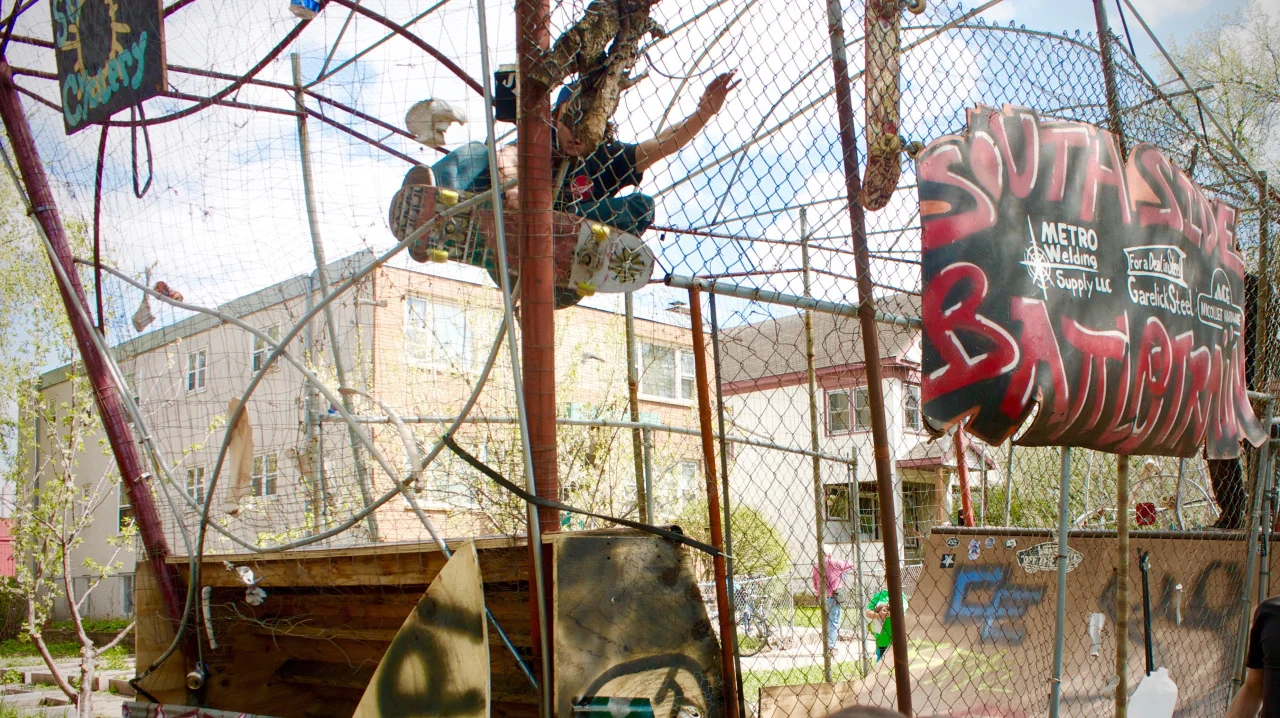 Battletrain Parade at Art-a-Whirl!