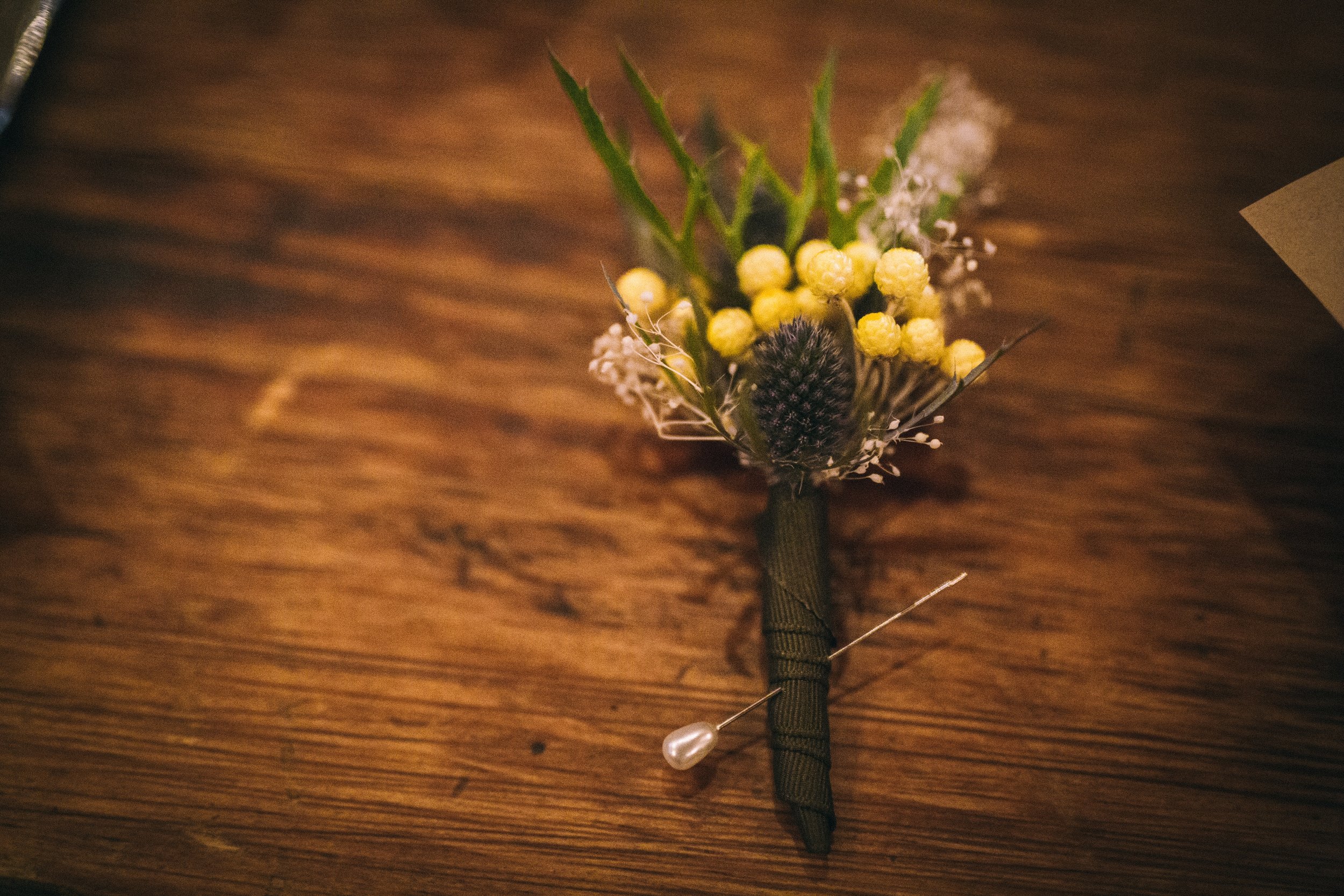 Philosophie Floral Dried Boutonniere