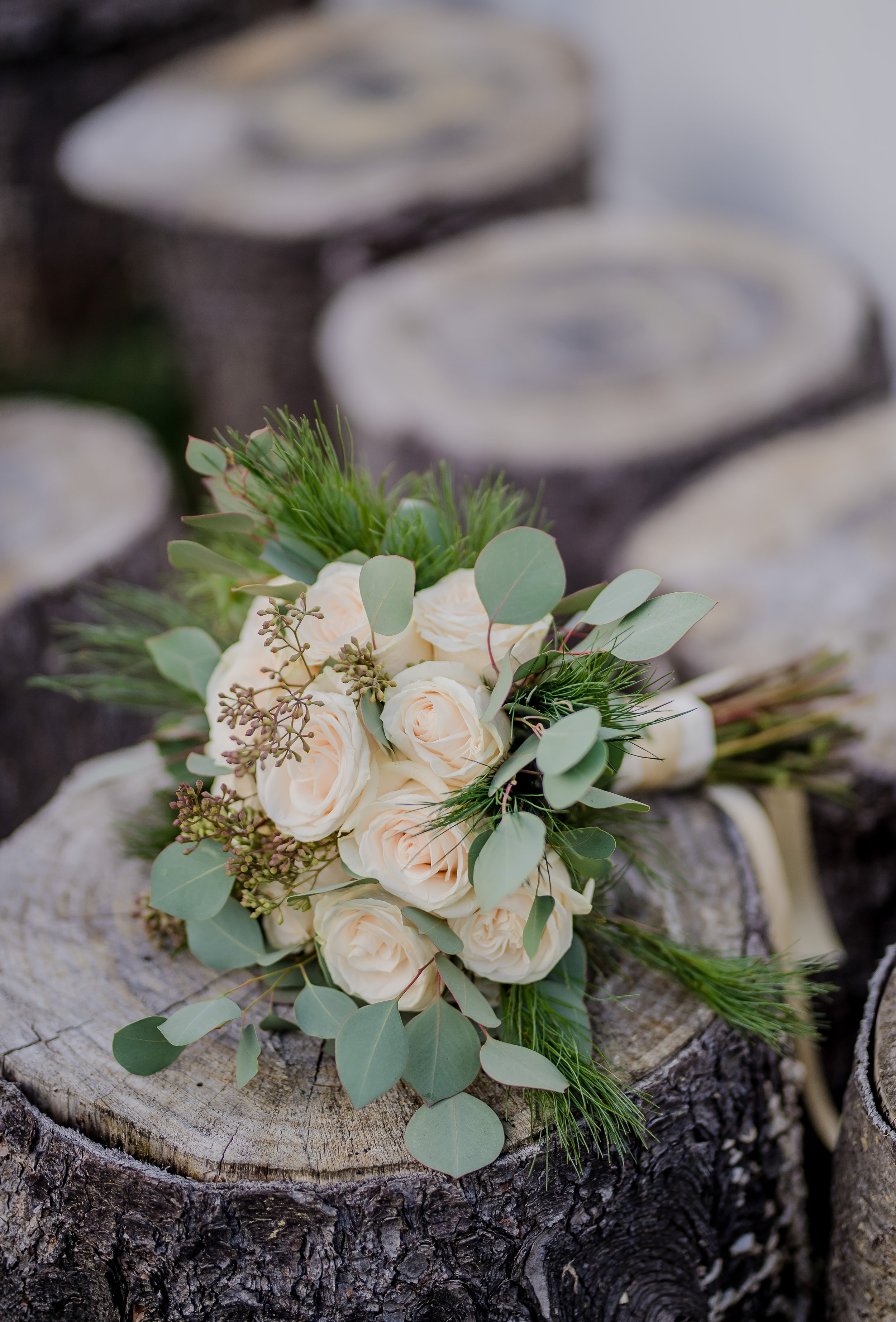 Philosophie Floral Ivory Rose Bouquet