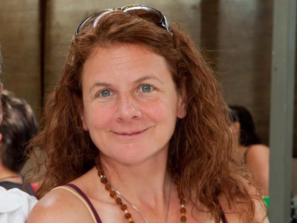 CIC WELLNESS Shakti Rowan-Lena, LMT, CEAS, E-RYT 500, CPR For over 17 years, Shakti has championed Health and Wellness in the workplace. A Boston-based pioneer in now what has become an industry. Shakti launched wellness at CIC in 2003, first as a massage therapist and yoga instructor. More recently she manages the day-to-day aspects of a substantial, multi-faceted wellness program, serving 1,000+ clients. Shakti’s approach combines a love of healthy lifestyle, a passion for community building and a deep appreciation for the science behind wellness. She inspires others to find a healthy work-life balance and to bring their best self forward at work and home! Shakti is a Nationally Certified Massage Therapist, Member of the American Massage Therapy Association, Member of The Workplace Wellness Council of Massachusetts, Ergonomics Specialist, 500 RYT Yoga instructor, Total Life Cleanse leader, Reiki Master, DansKinetics instructor, and Meditation Guide.