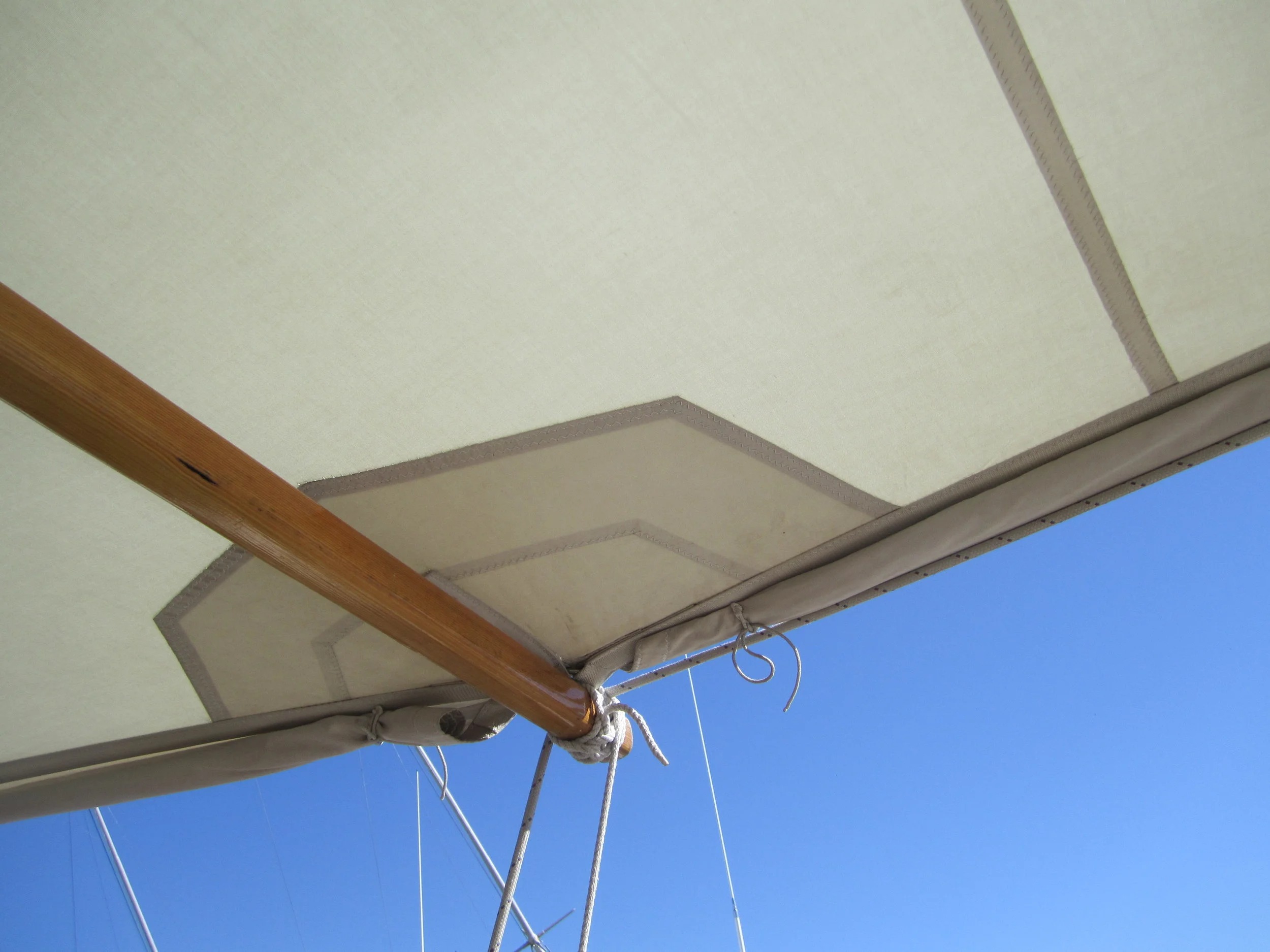 Lucky Yawl 2011.jpg