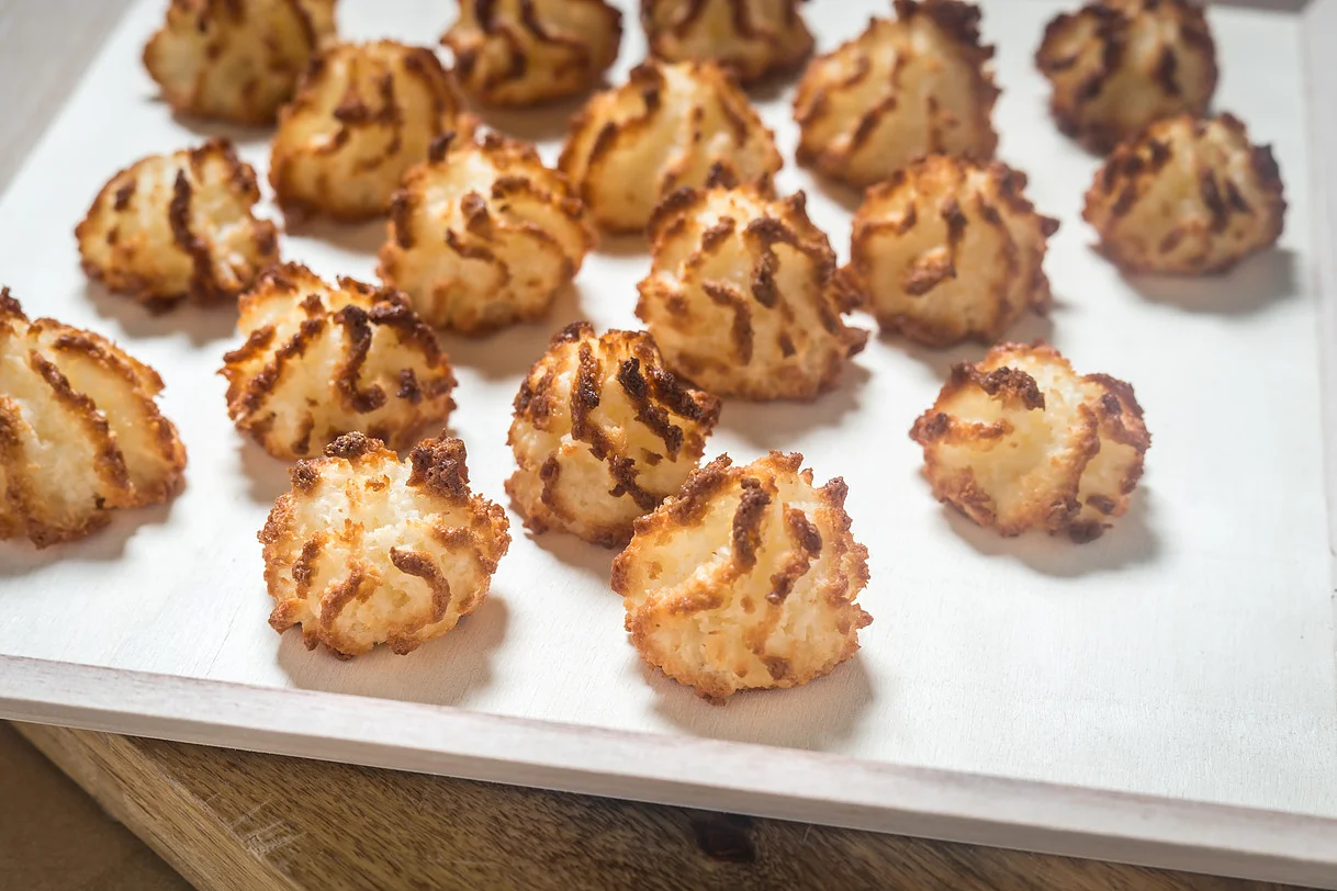 breads-coconut-macaroons.jpg