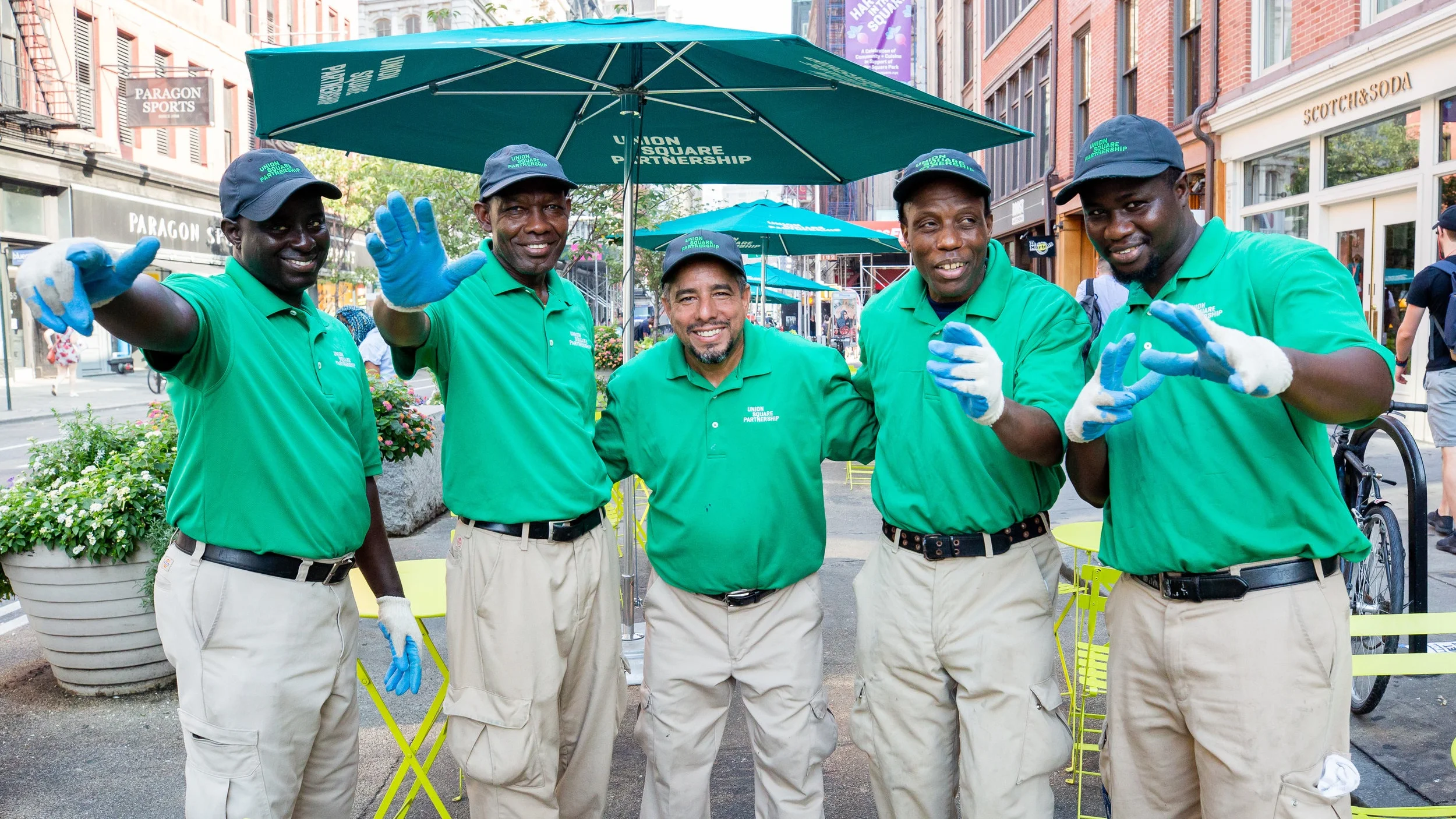 USP Clean Team photo by Liz Ligon