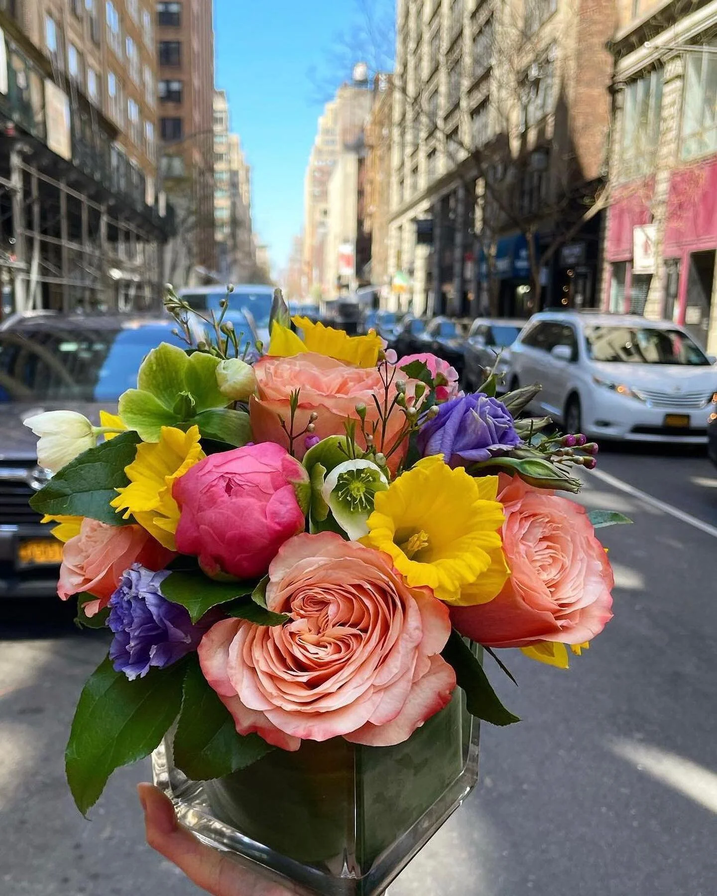 Happy Mother&rsquo;s Day!💐From shopping to flowers and restaurants, what better way to celebrate Mom than in Union Square?

Click the #linkinbio to read our latest blog for places to celebrate her special day. 

#mothersday #mothersdaygift #usqeats 