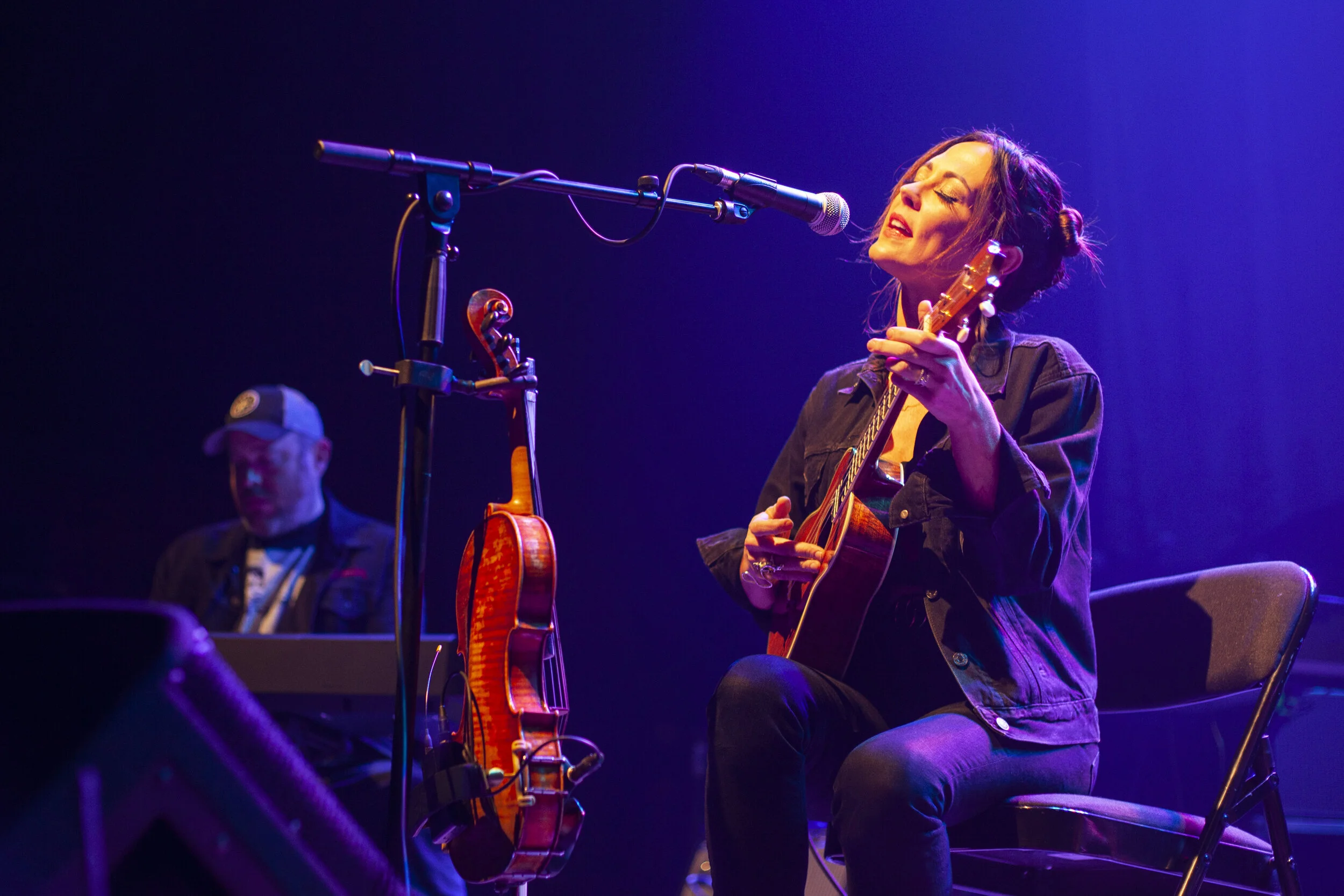  Amanda Shires 