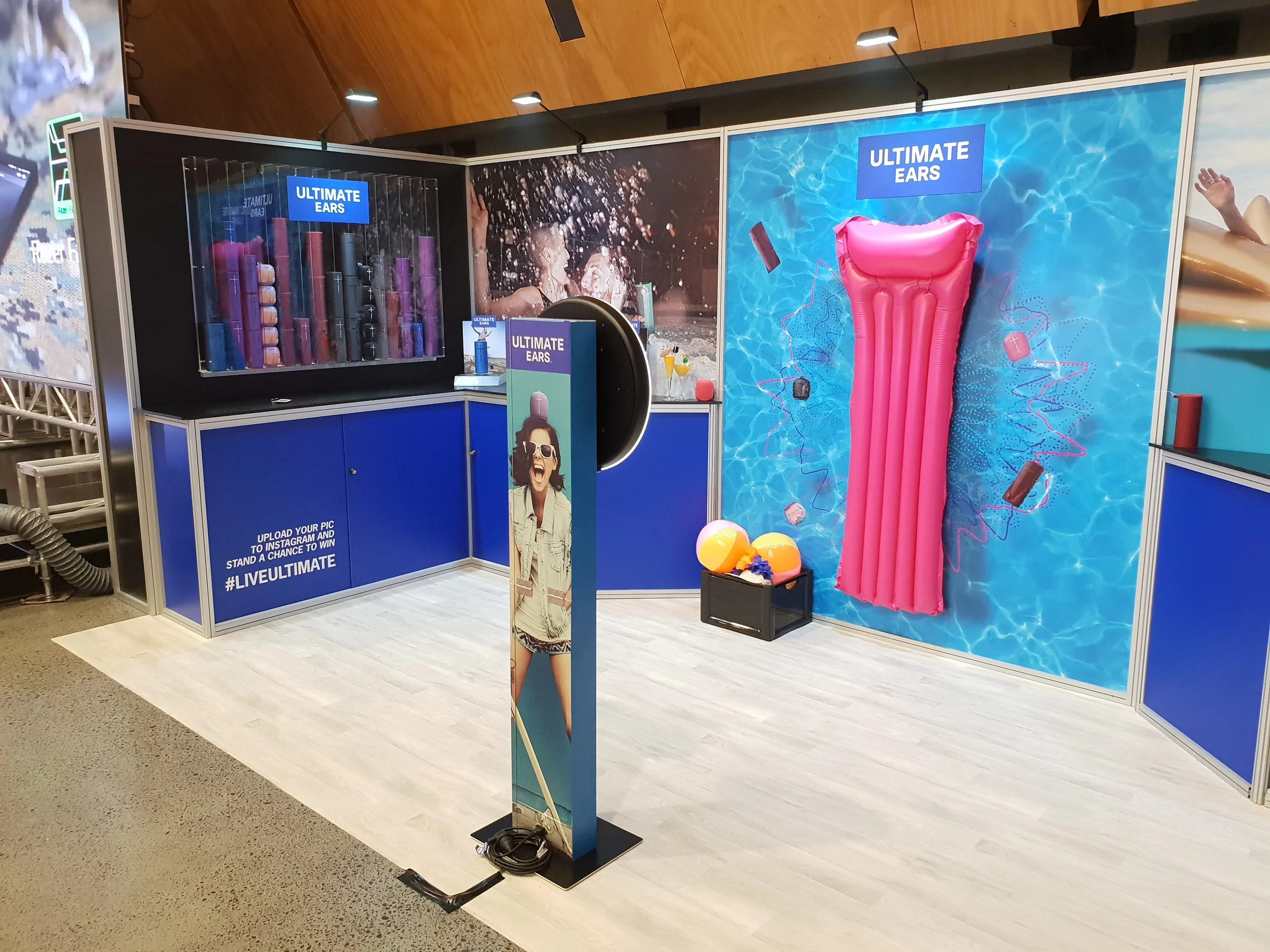 Render of Barber’s Booth