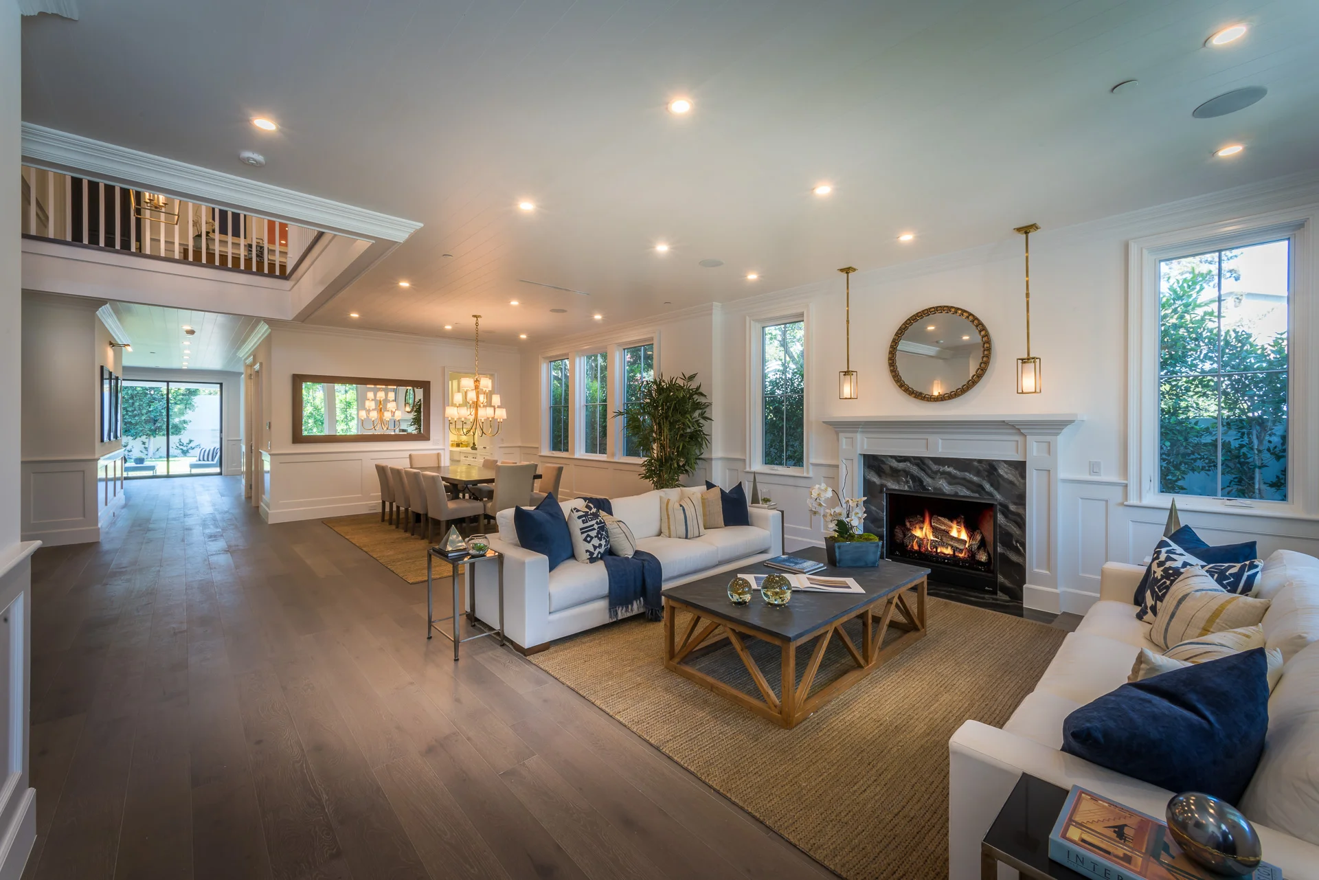 4105Bellingham_LoRes-8-of-50.jpg