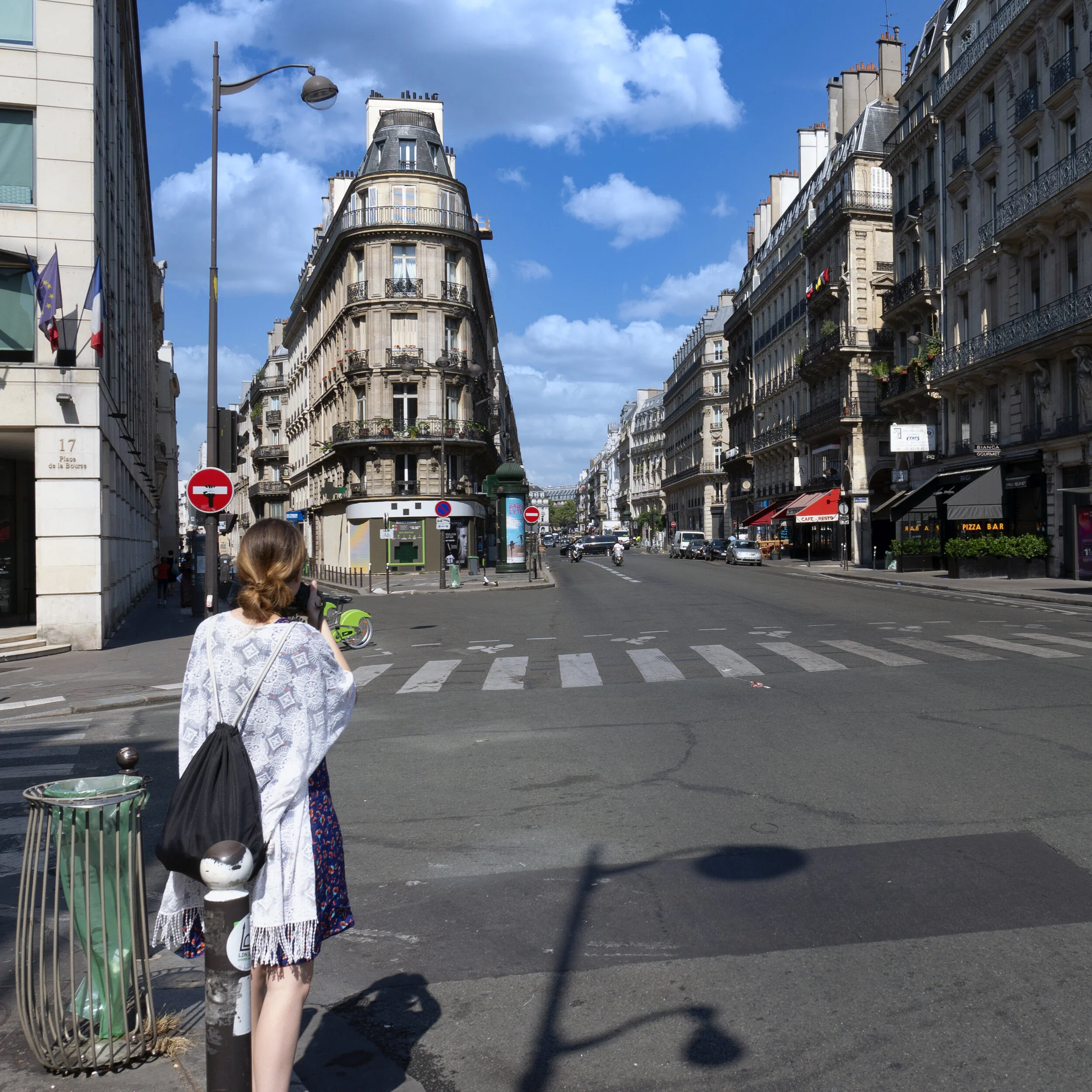 ParisStreet01.jpg