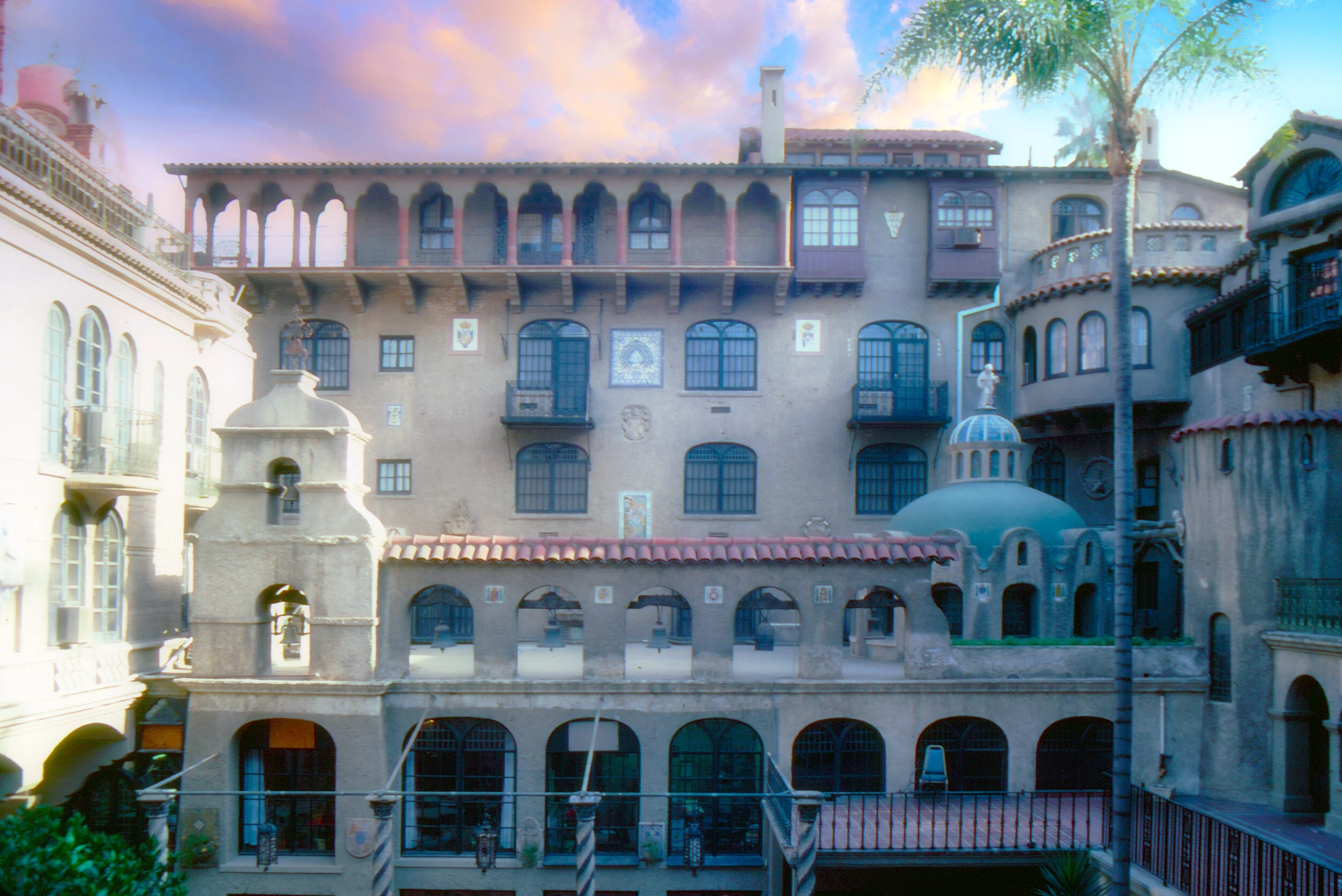 MissionInn01CA1989.jpg